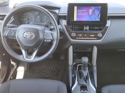 2024 Toyota Corolla Cross LE