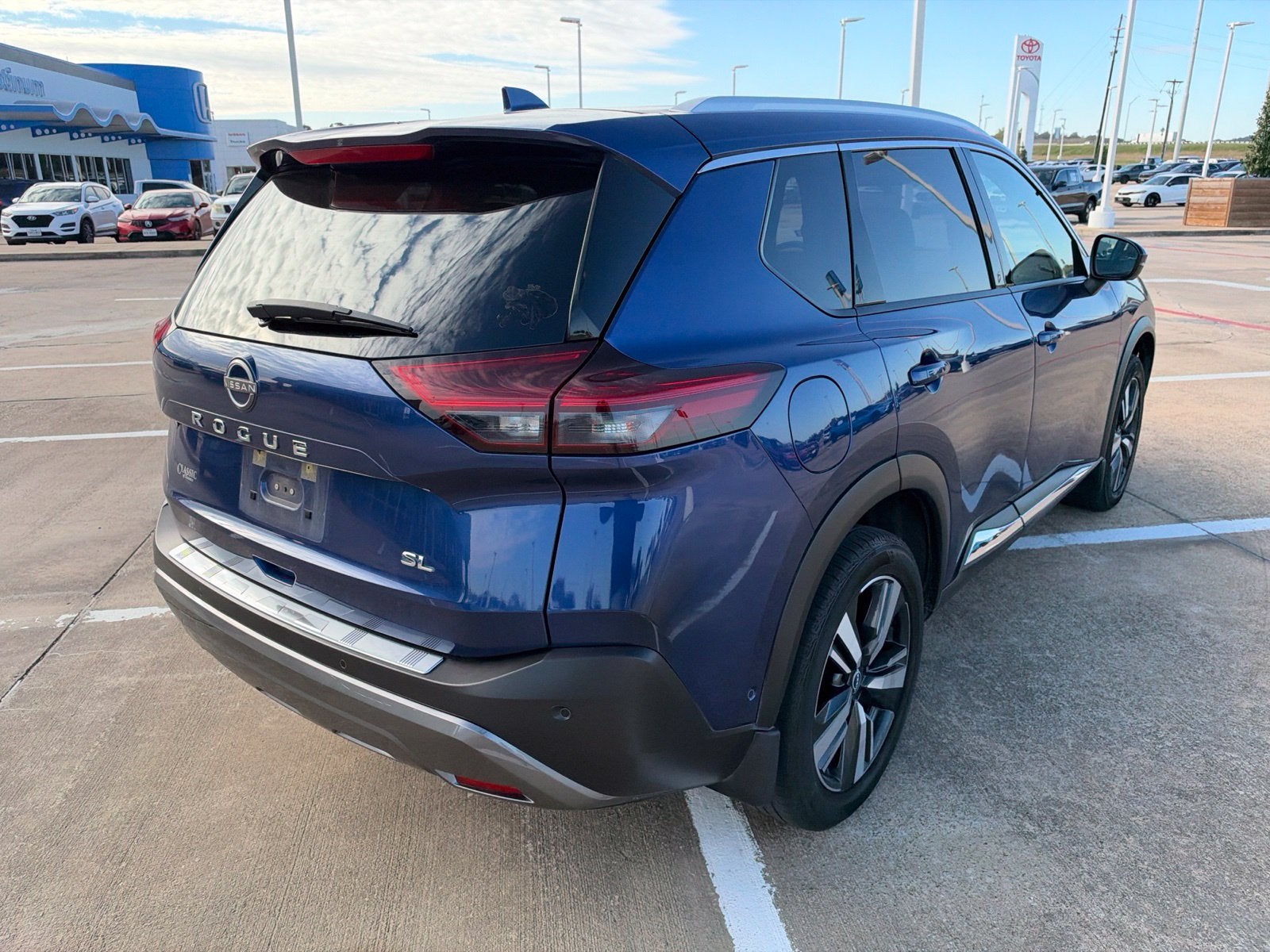 2023 Nissan Rogue SL