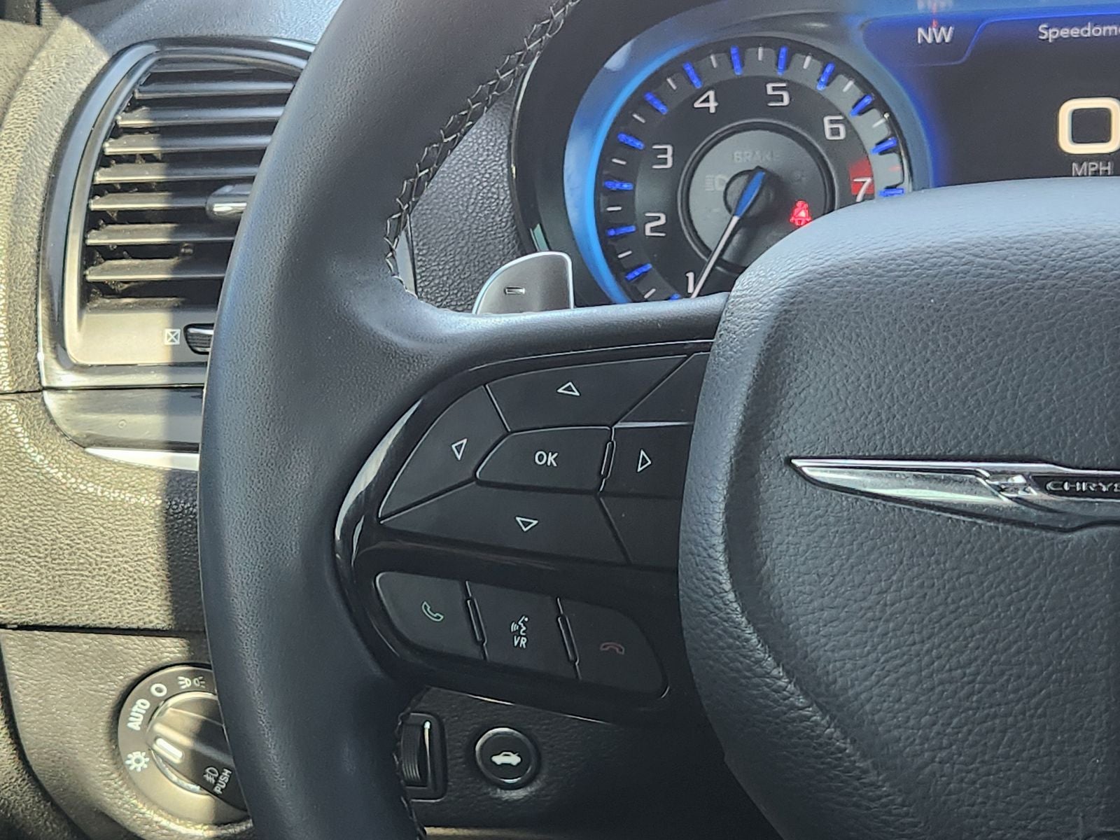 2023 Chrysler 300 S