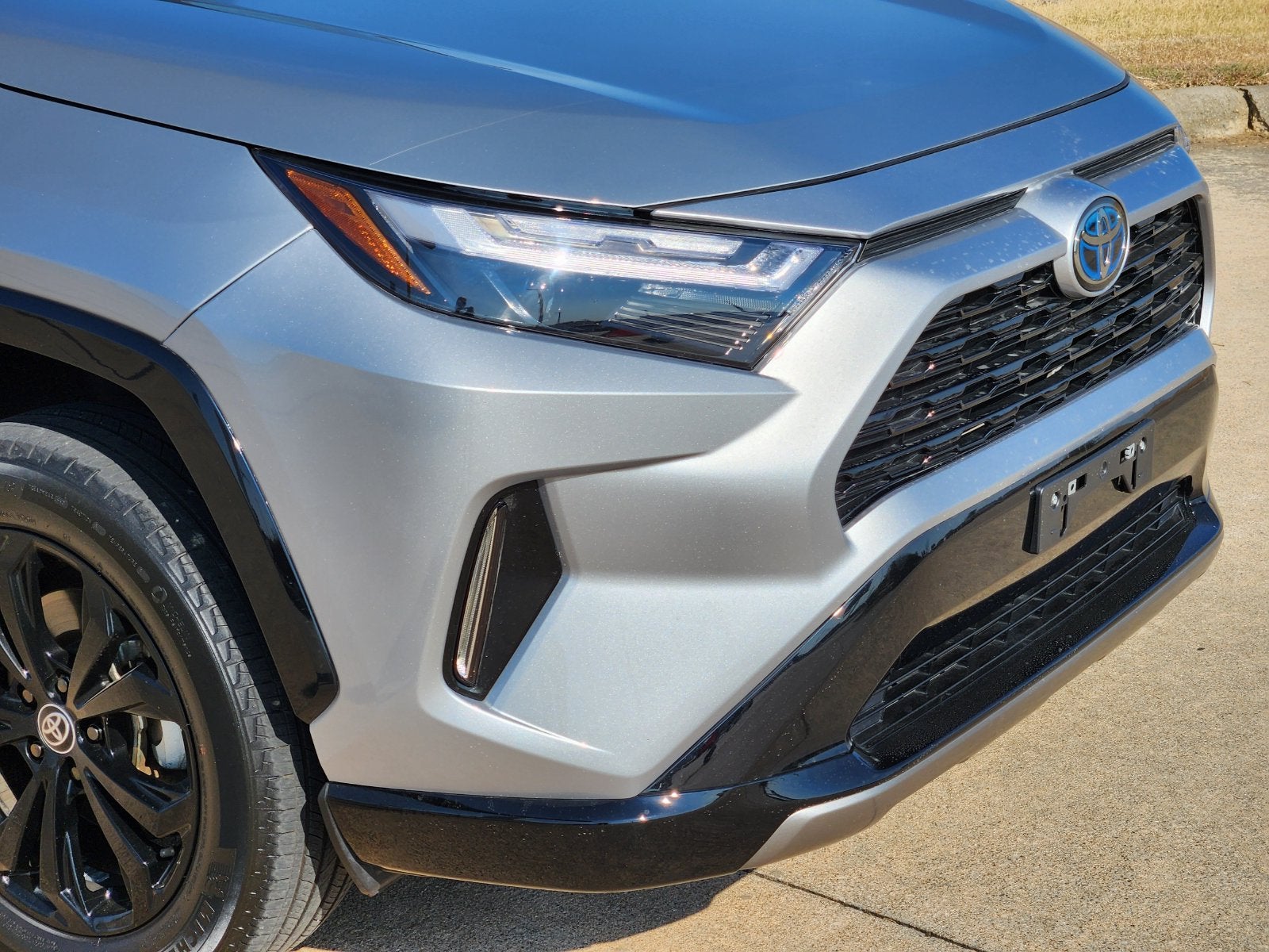 2023 Toyota RAV4 Hybrid XSE