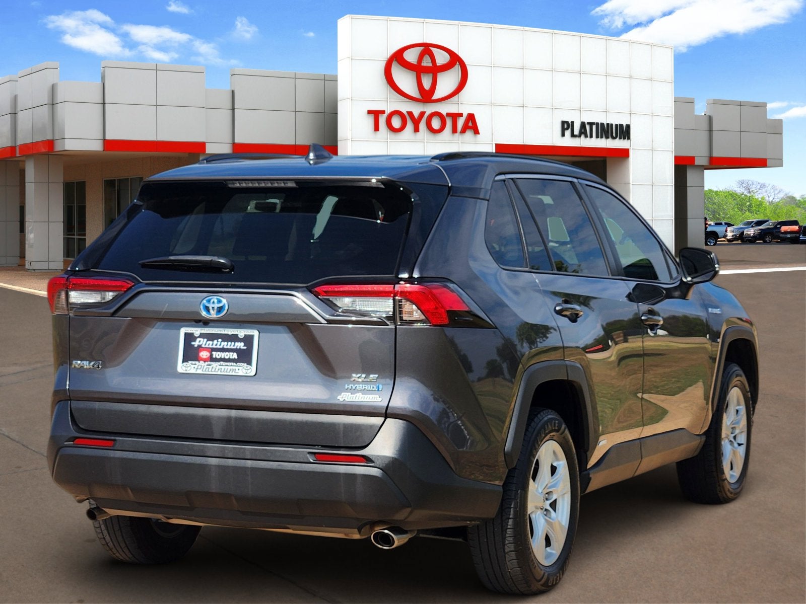 2020 Toyota RAV4 Hybrid XLE
