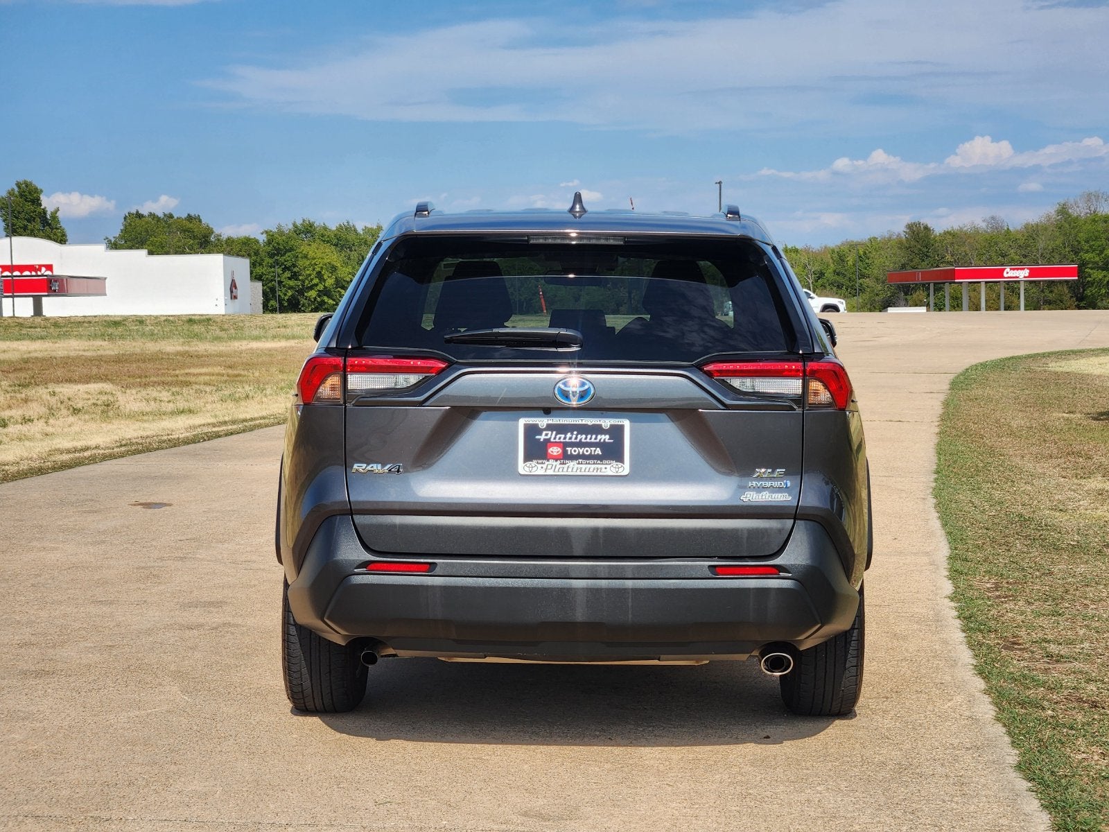 2020 Toyota RAV4 Hybrid XLE