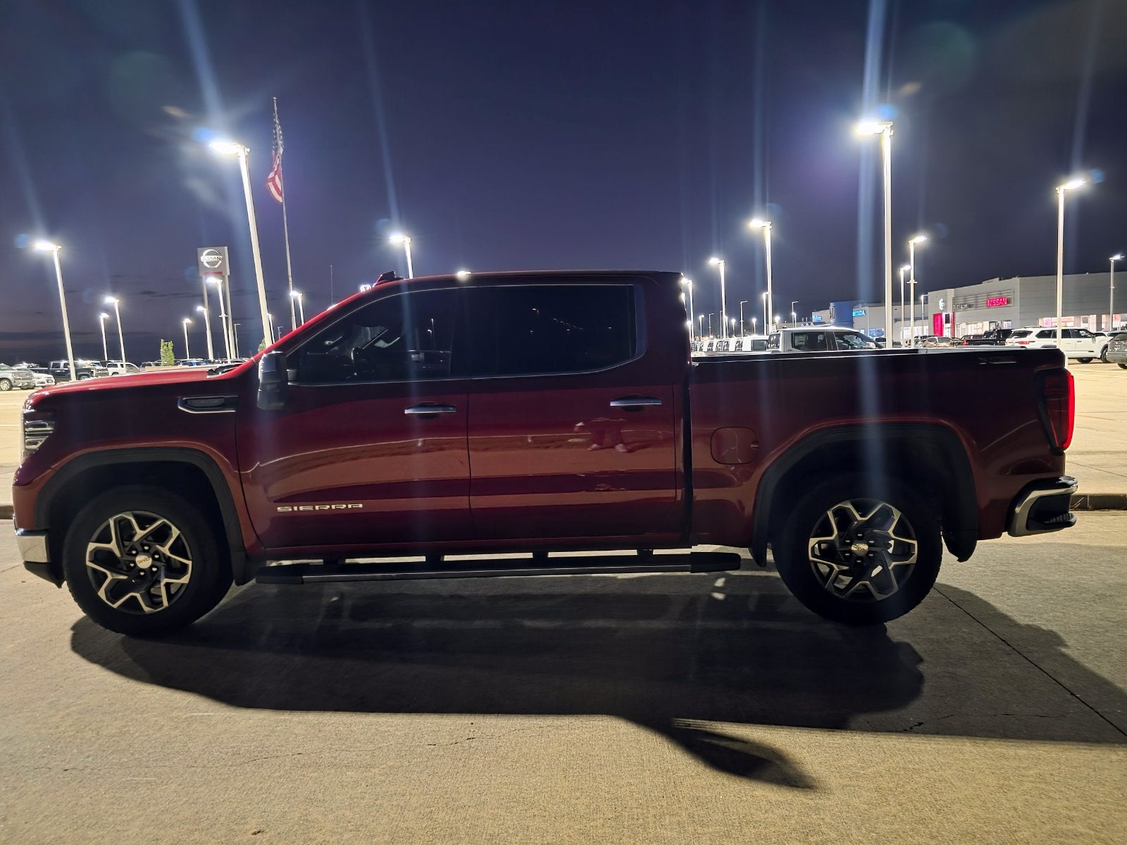 2024 GMC Sierra 1500 SLT