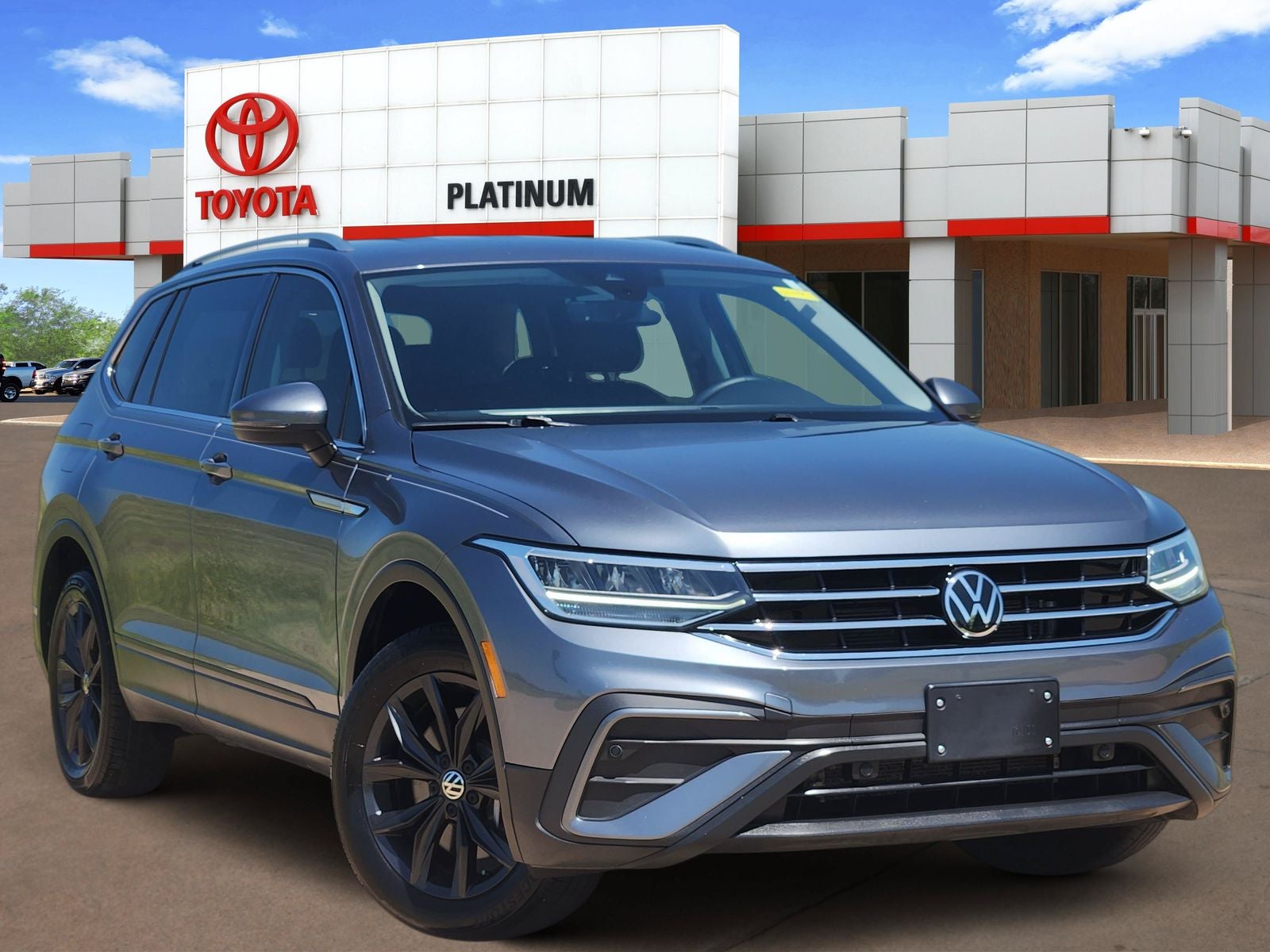 2024 Volkswagen Tiguan 2.0T SE