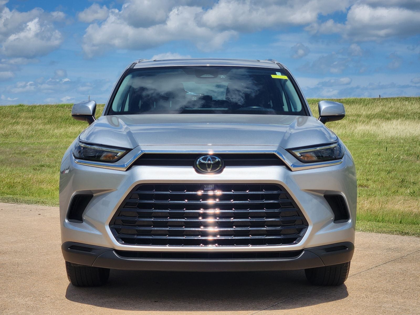 2024 Toyota Grand Highlander Hybrid XLE