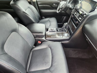 2024 INFINITI QX80 LUXE