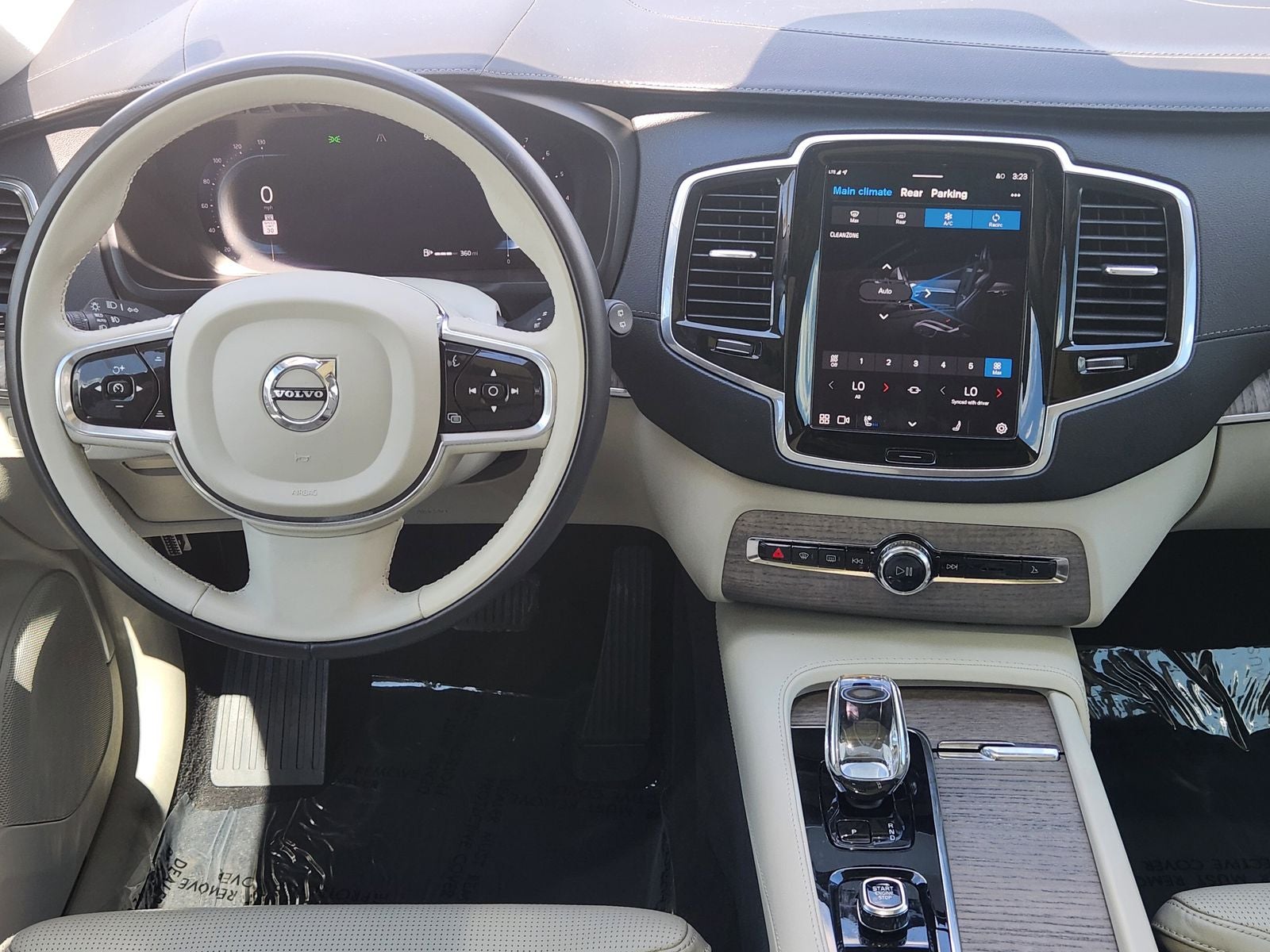 2023 Volvo XC90 Ultimate