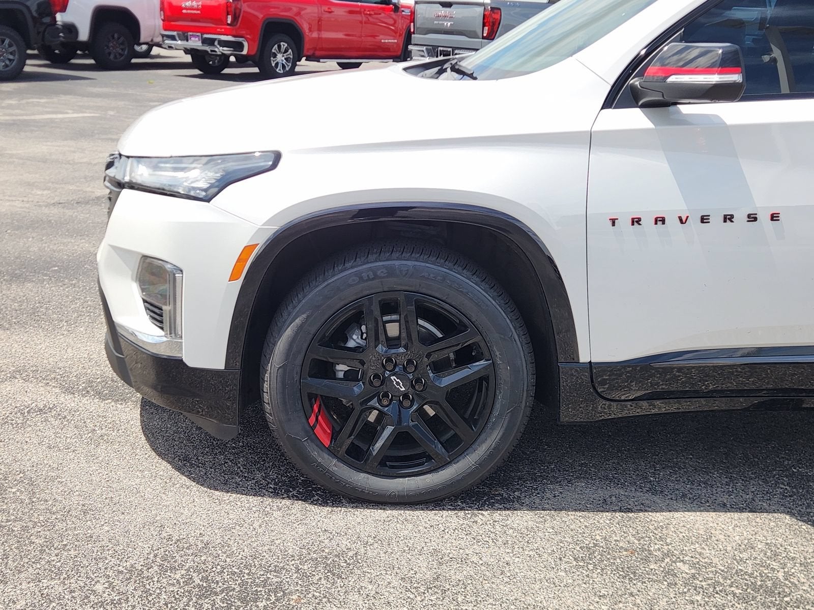 2023 Chevrolet Traverse Premier