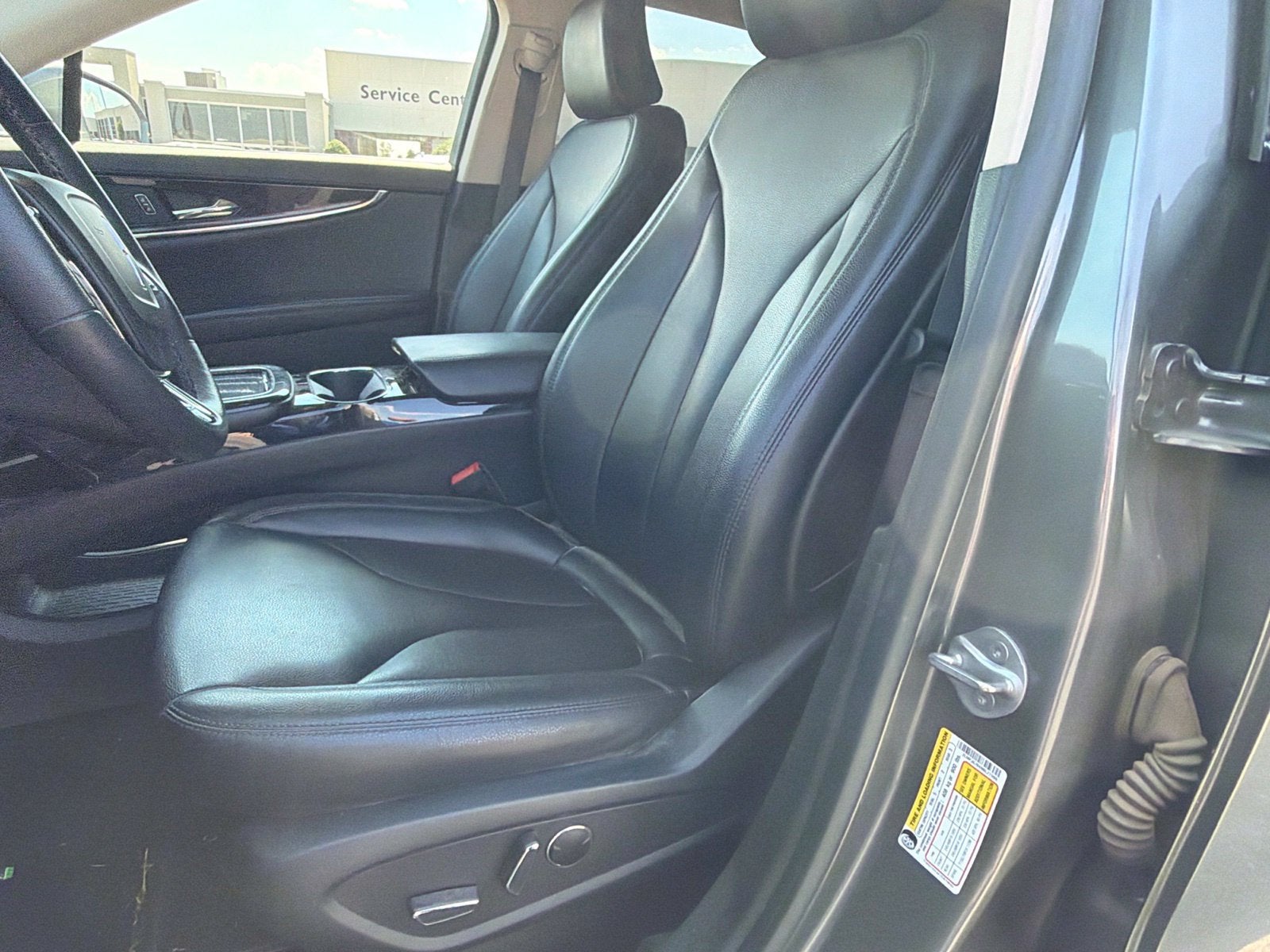 2022 Lincoln Nautilus Standard
