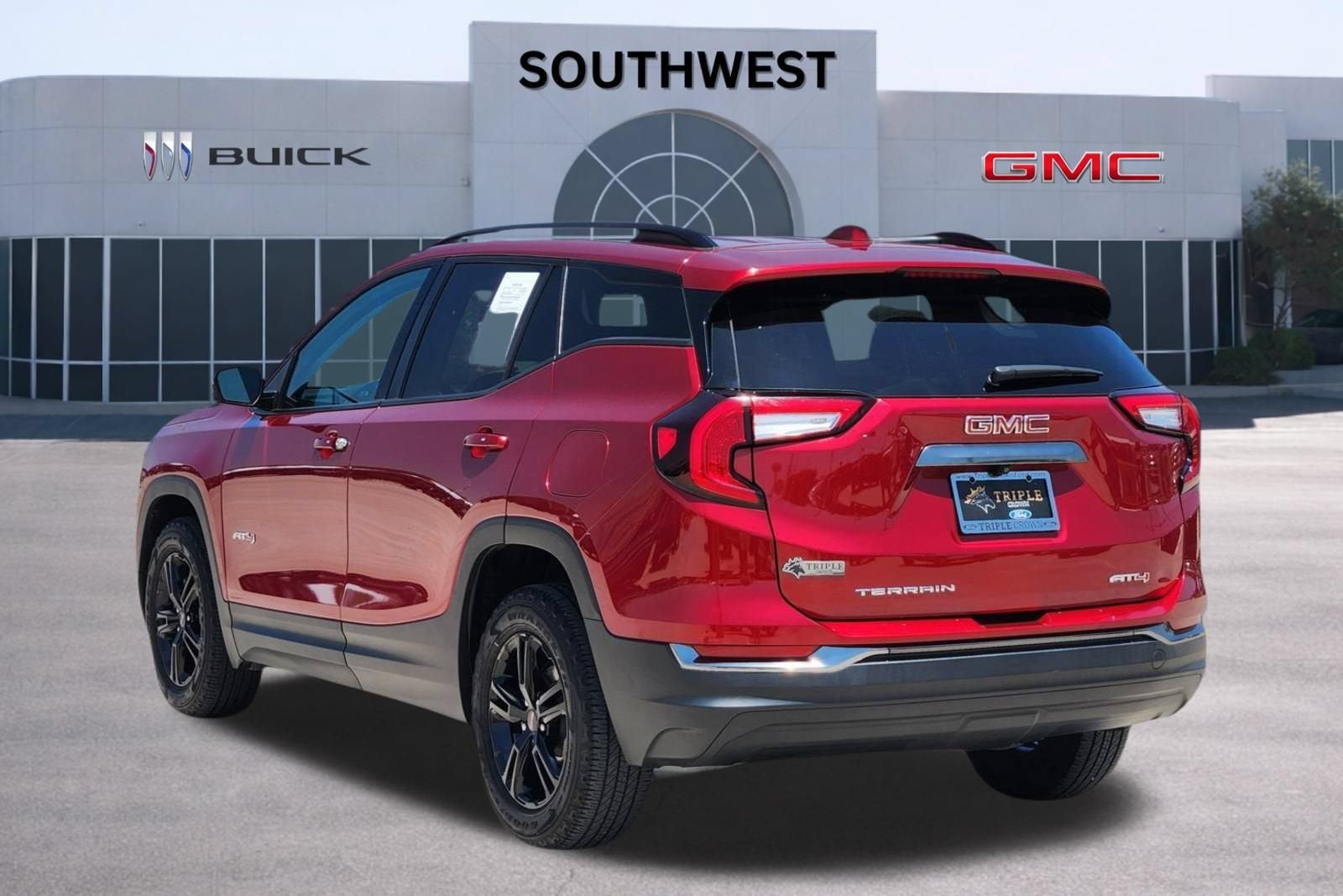 2023 GMC Terrain AT4