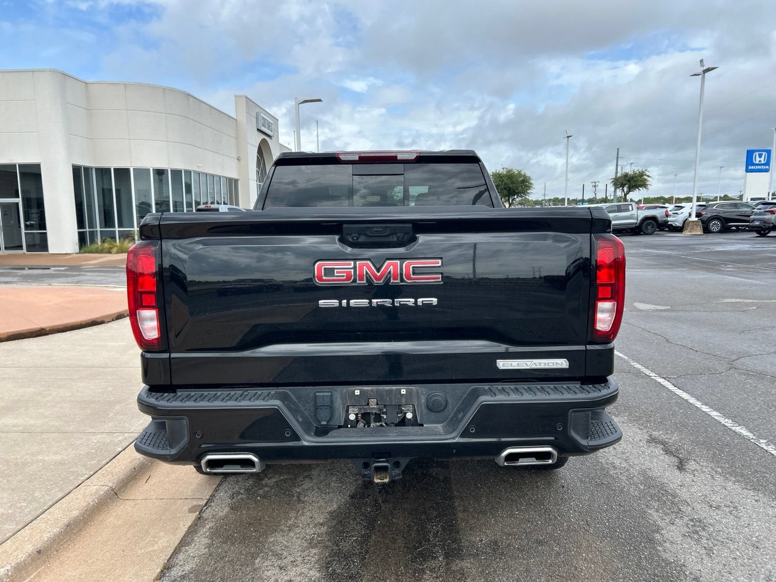 2025 GMC Sierra 1500 Elevation