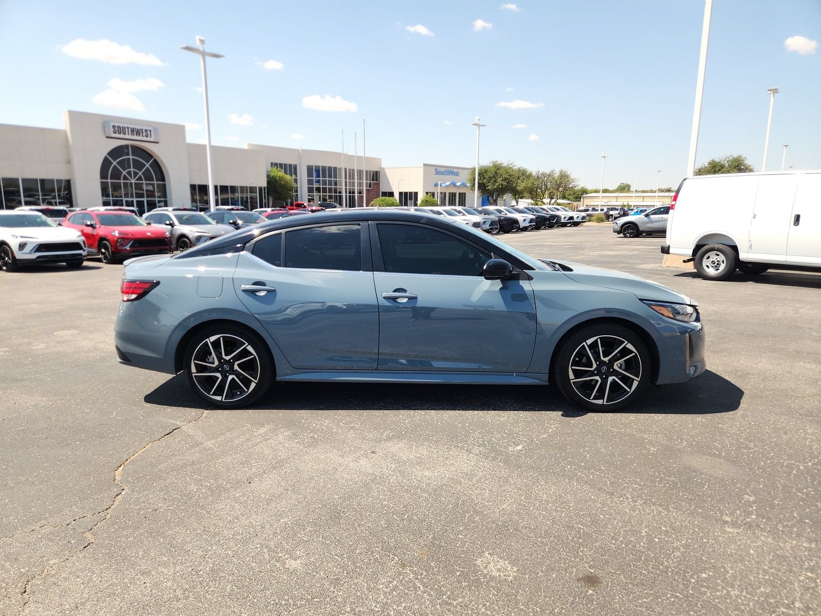 2025 Nissan Sentra SR