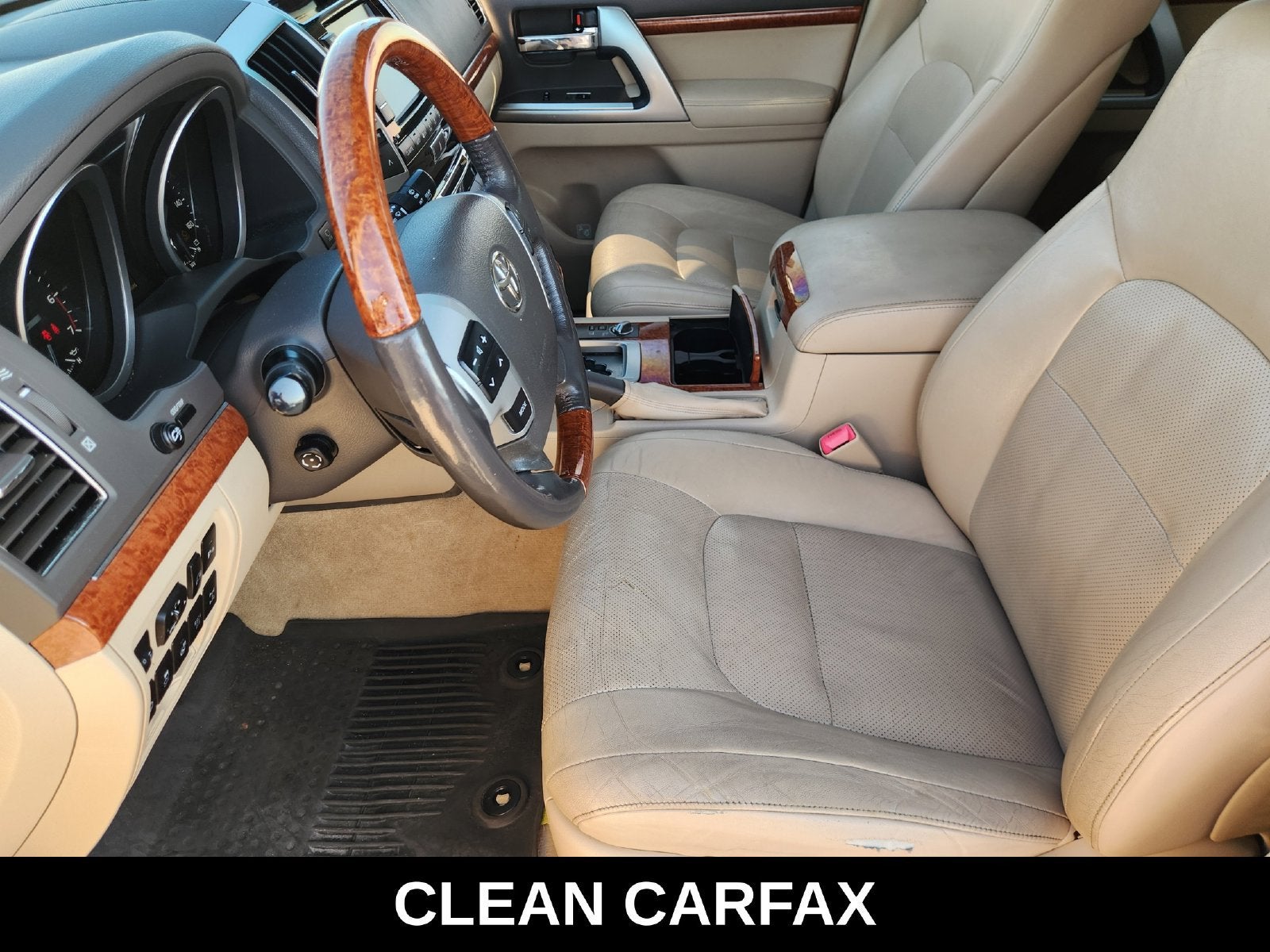 2013 Toyota Land Cruiser Base