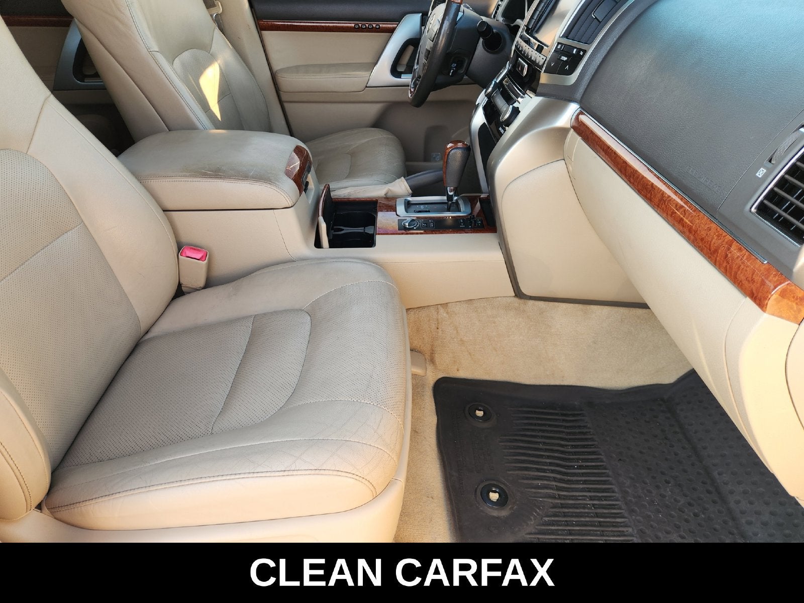 2013 Toyota Land Cruiser Base