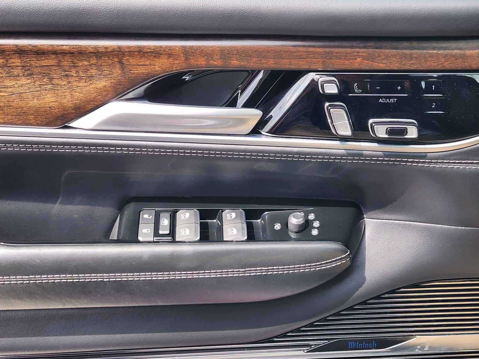 2024 Jeep Grand Wagoneer L Base