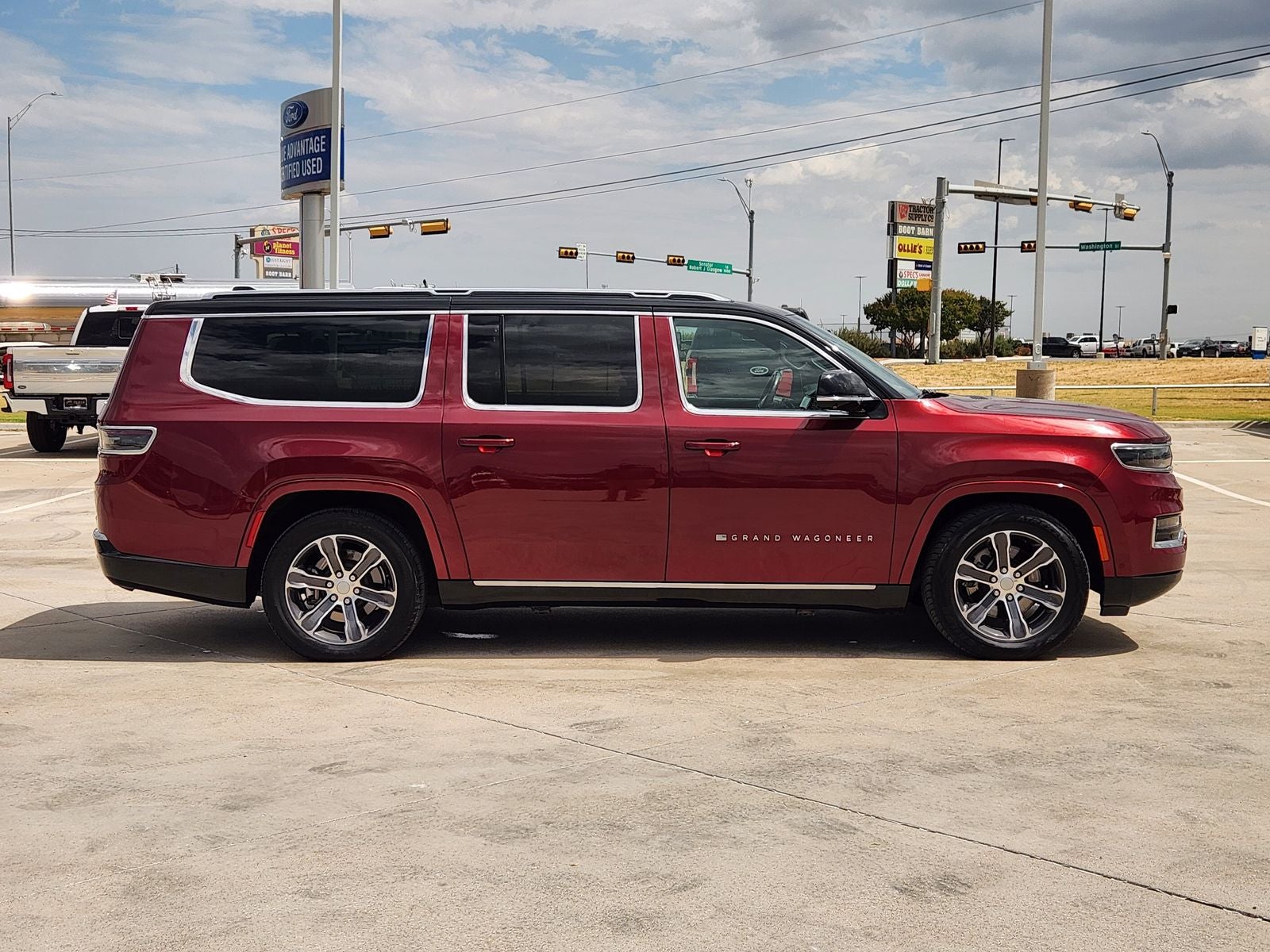 2024 Jeep Grand Wagoneer L Base
