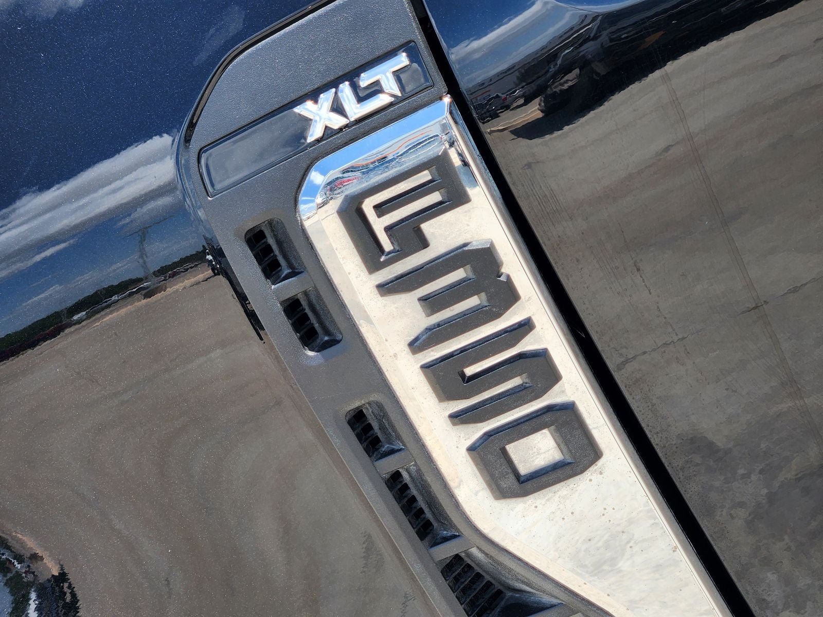 2026 Ford F-350SD XLT DRW