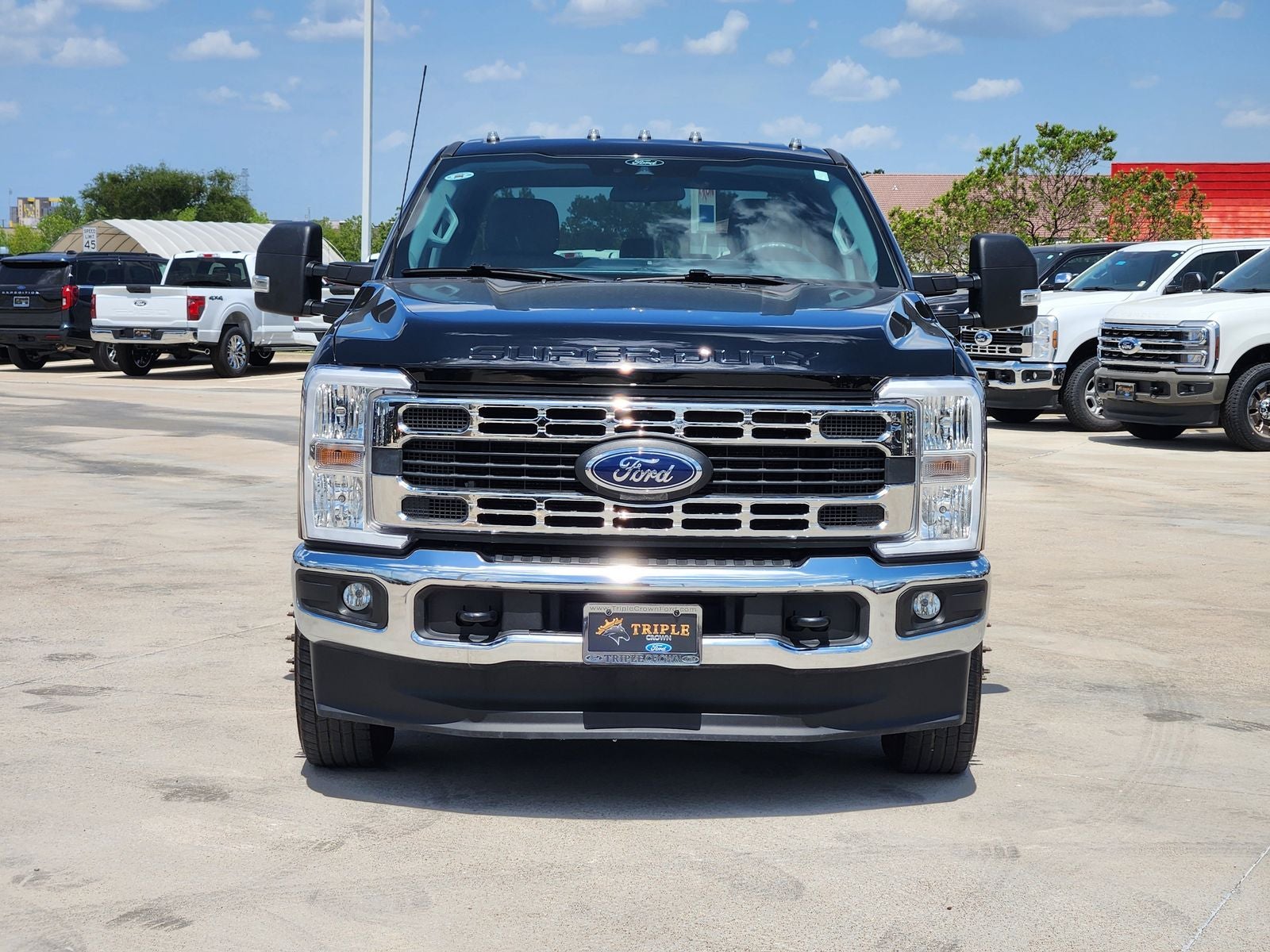 2026 Ford F-350SD XLT DRW
