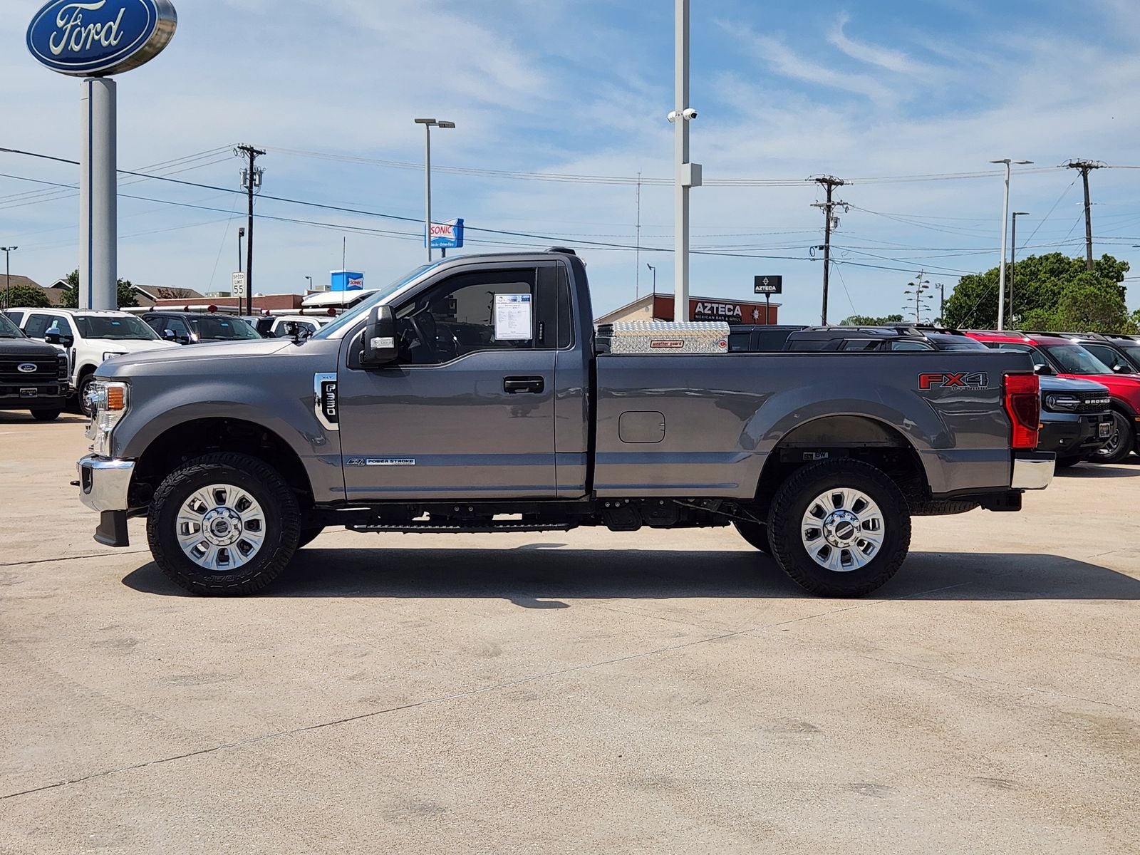 2022 Ford F-350SD XLT
