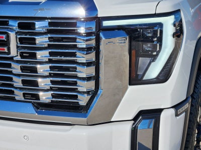 2025 GMC Sierra 2500HD Denali