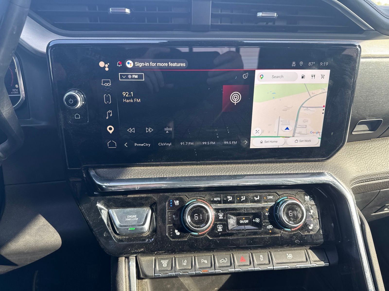 2025 GMC Sierra 3500HD Denali