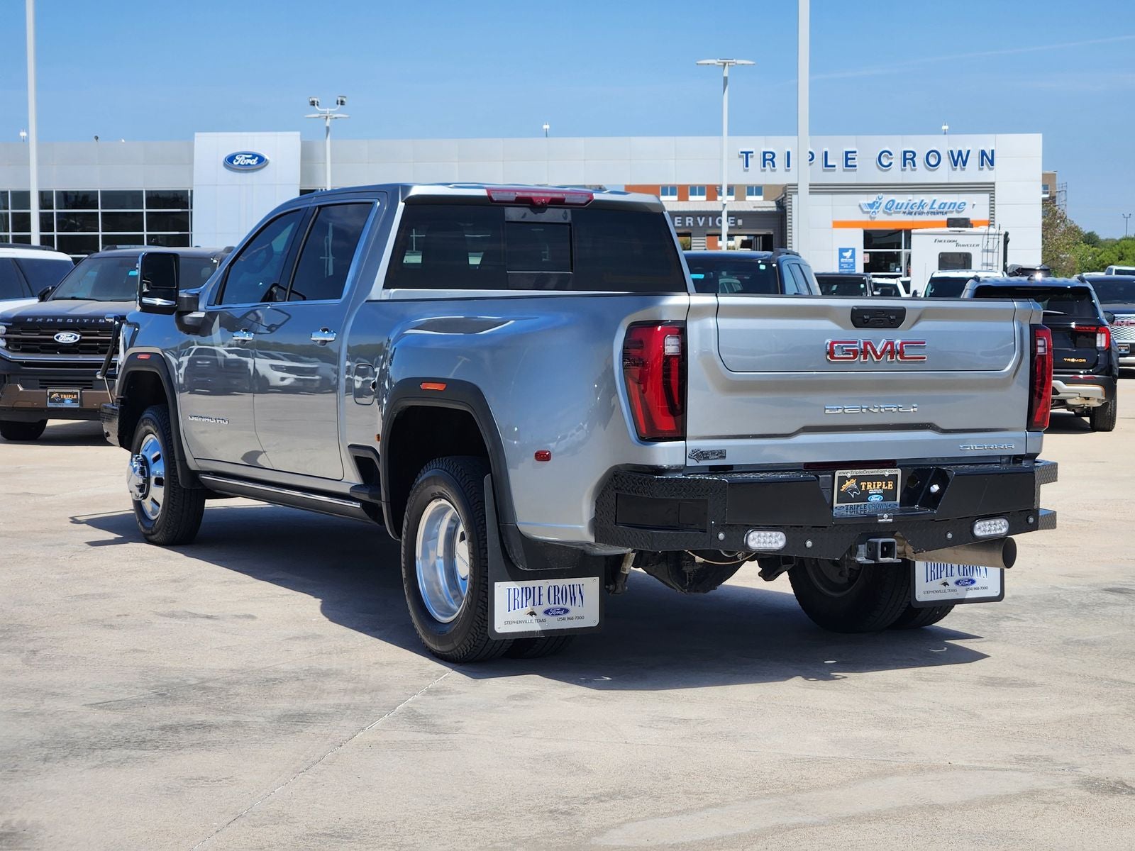 2025 GMC Sierra 3500HD Denali
