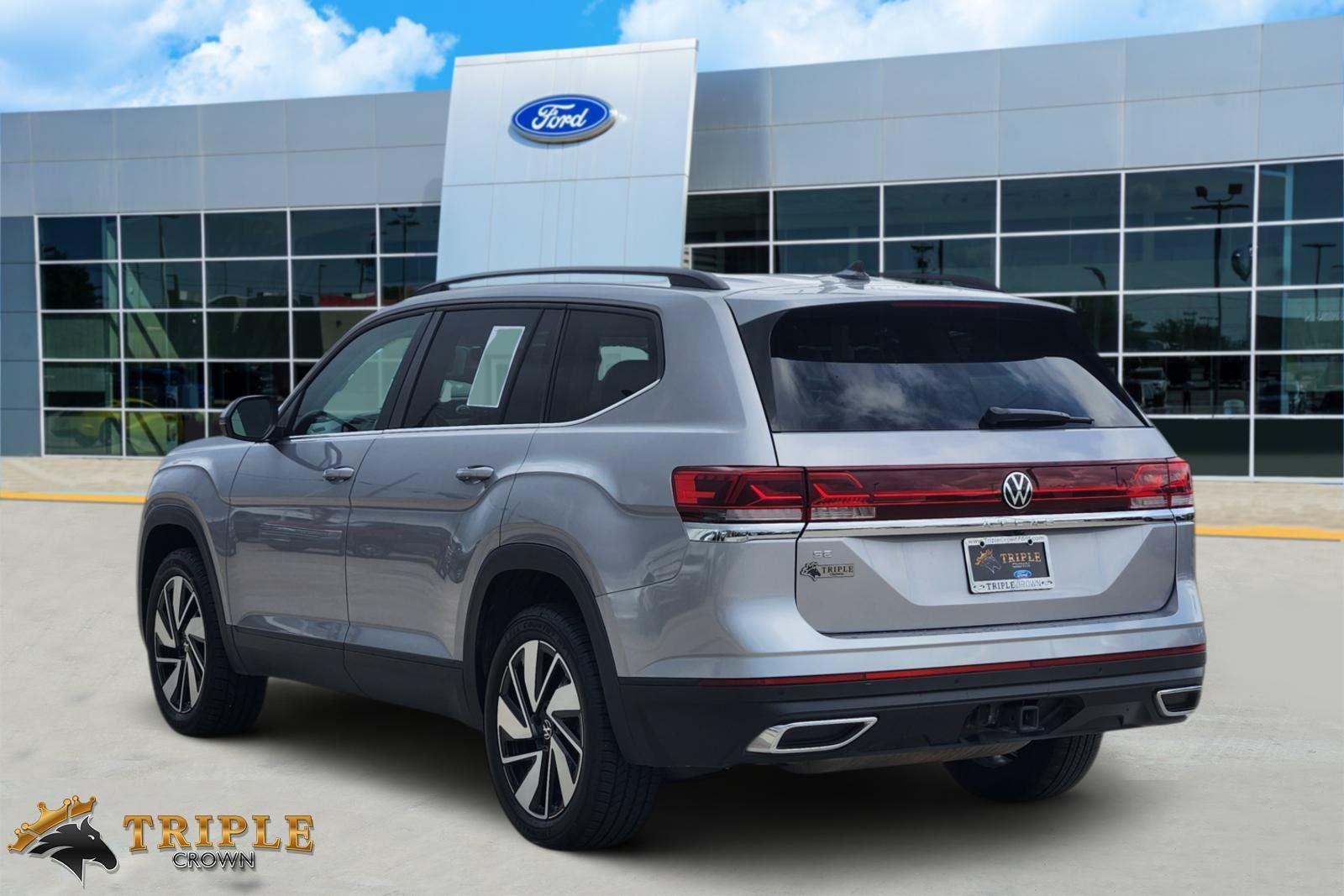 2025 Volkswagen Atlas 2.0T SE w/Technology