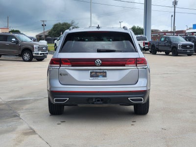 2025 Volkswagen Atlas 2.0T SE w/Technology