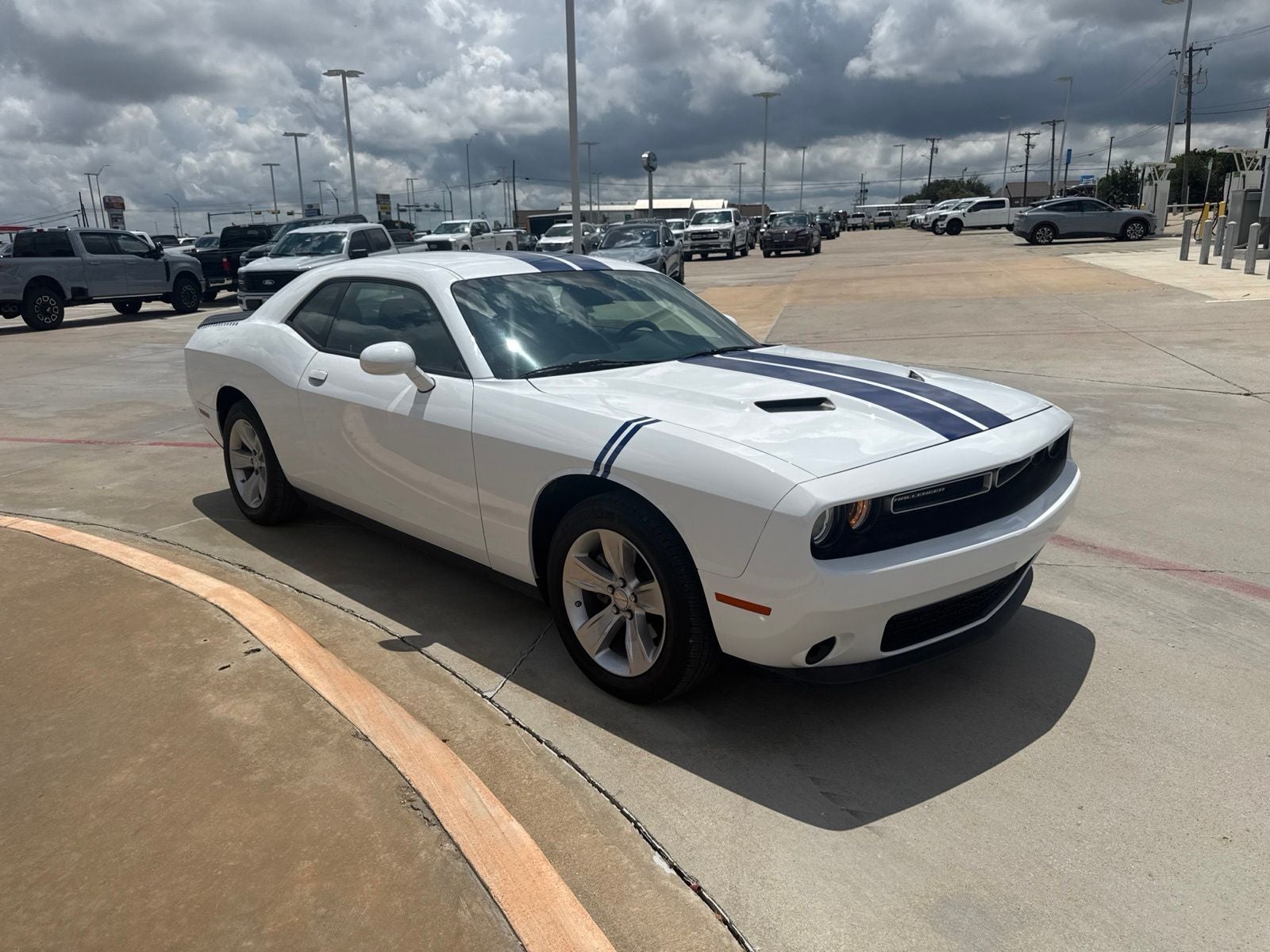2023 Dodge Challenger SXT