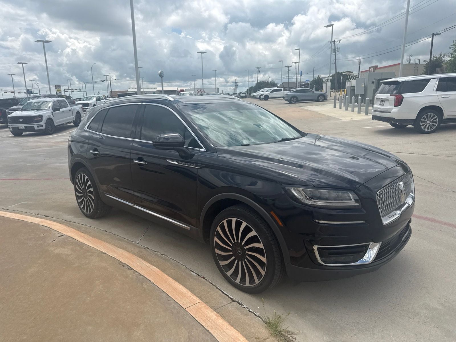 2019 Lincoln Nautilus Black Label