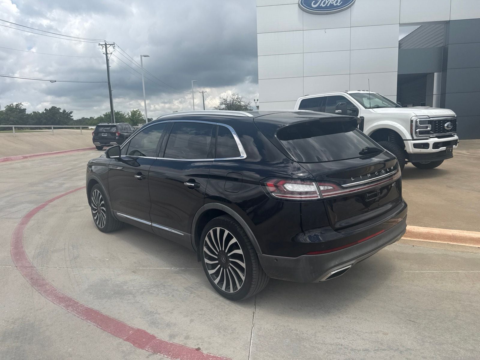 2019 Lincoln Nautilus Black Label