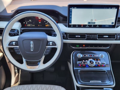 2022 Lincoln Nautilus Black Label