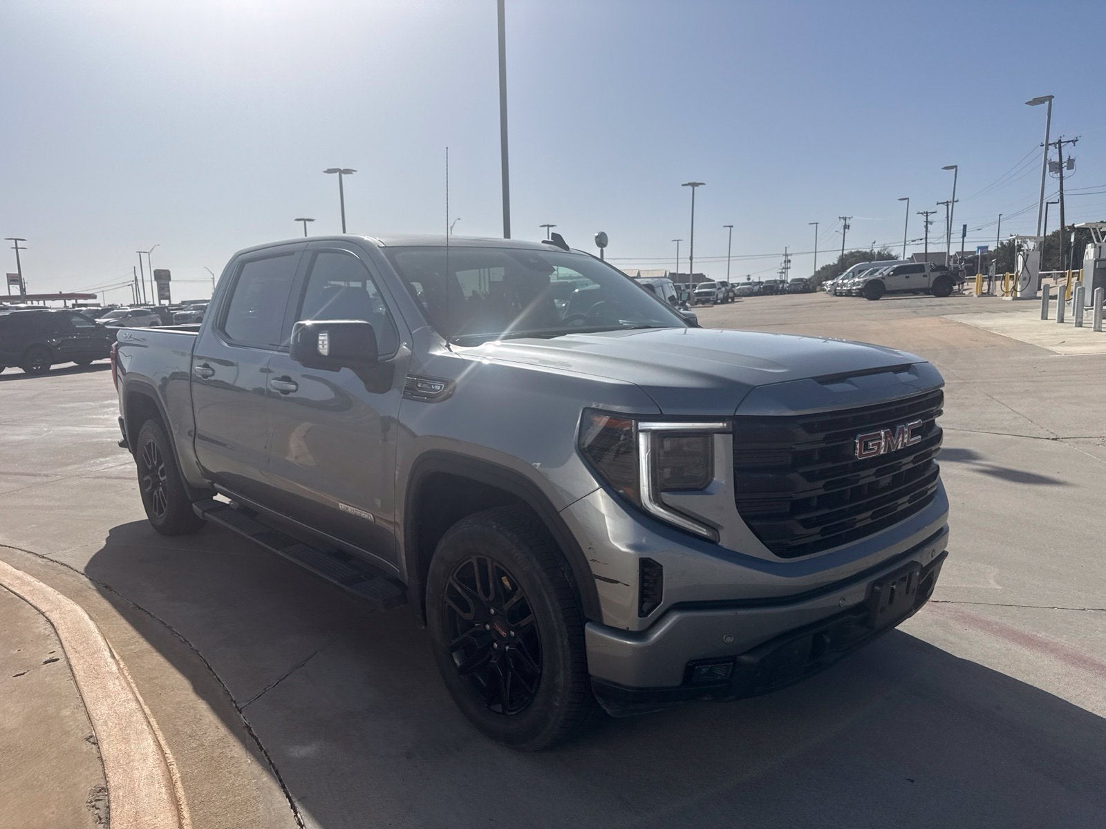2024 GMC Sierra 1500 Elevation