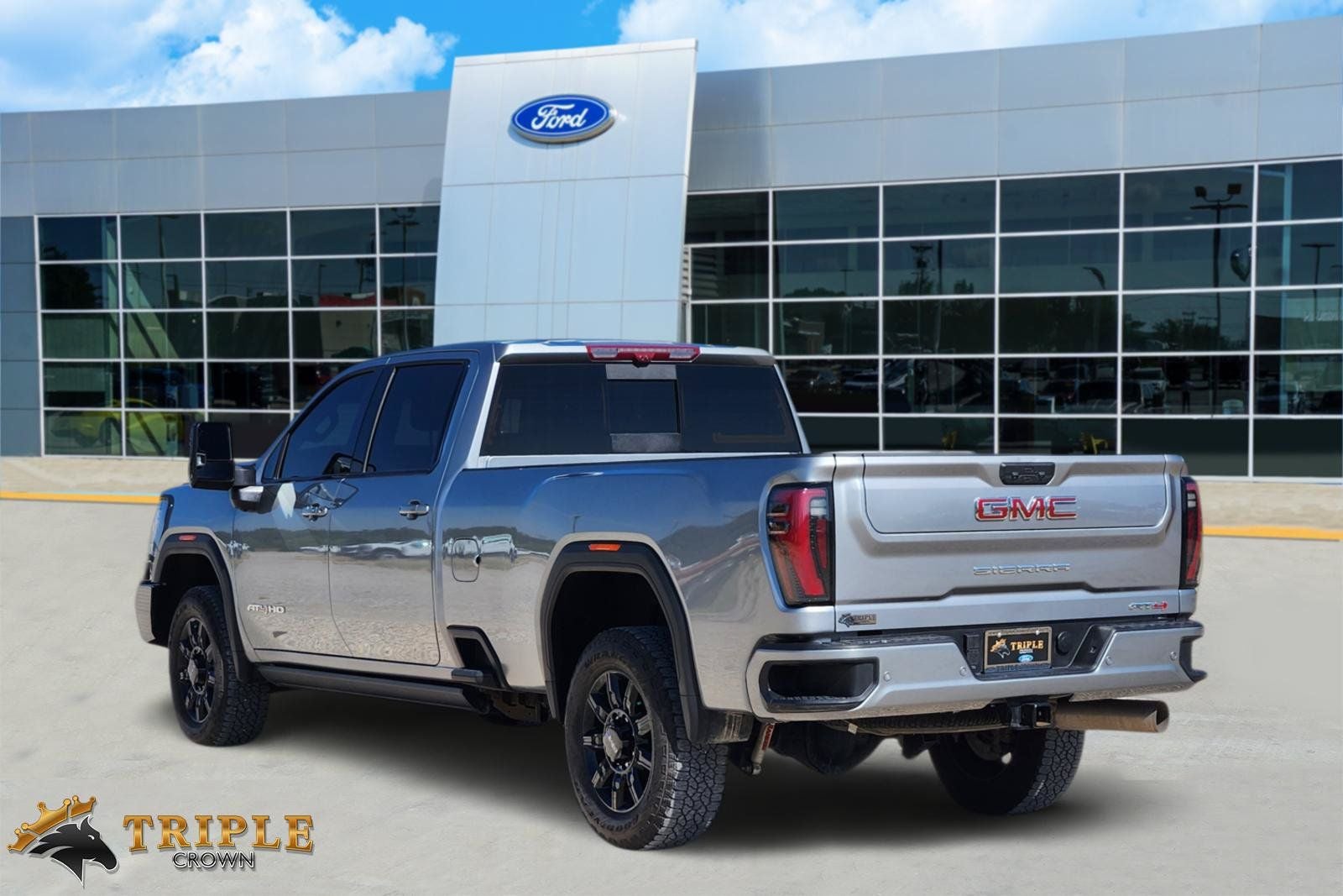 2024 GMC Sierra 1500 AT4X