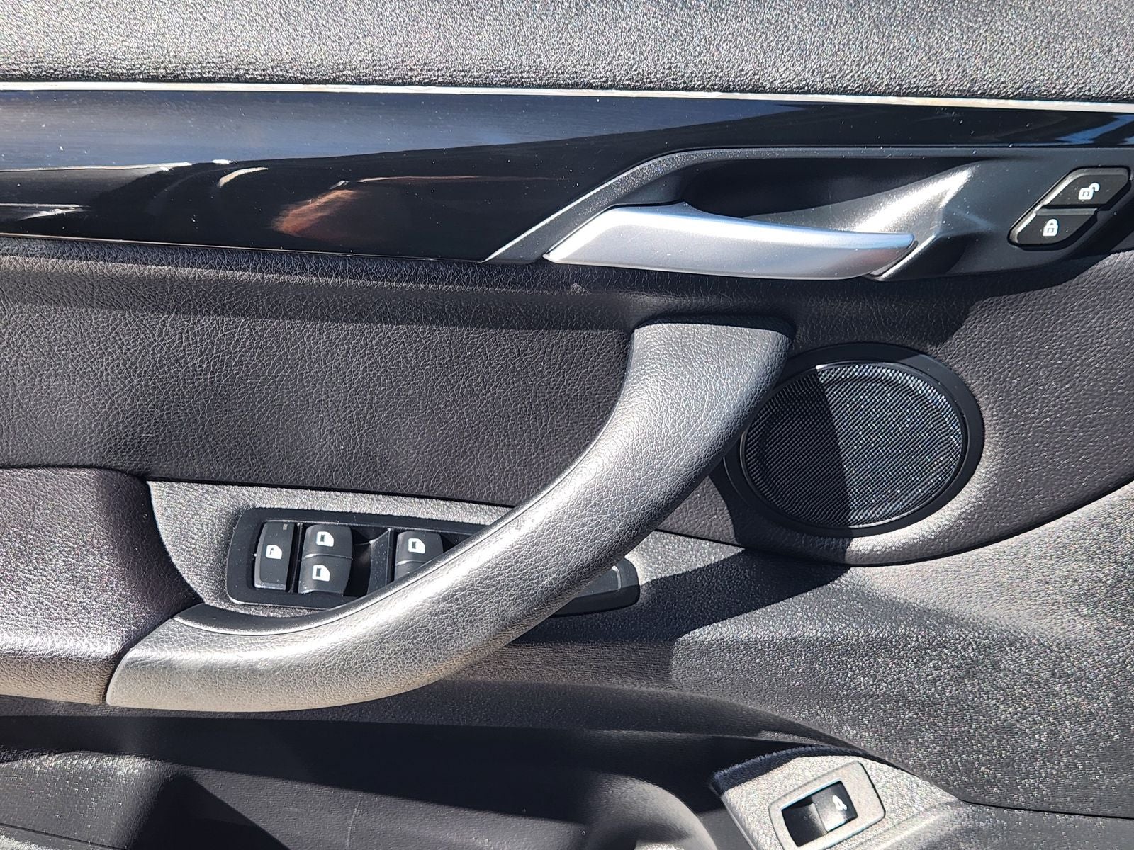 2021 BMW X1 sDrive28i