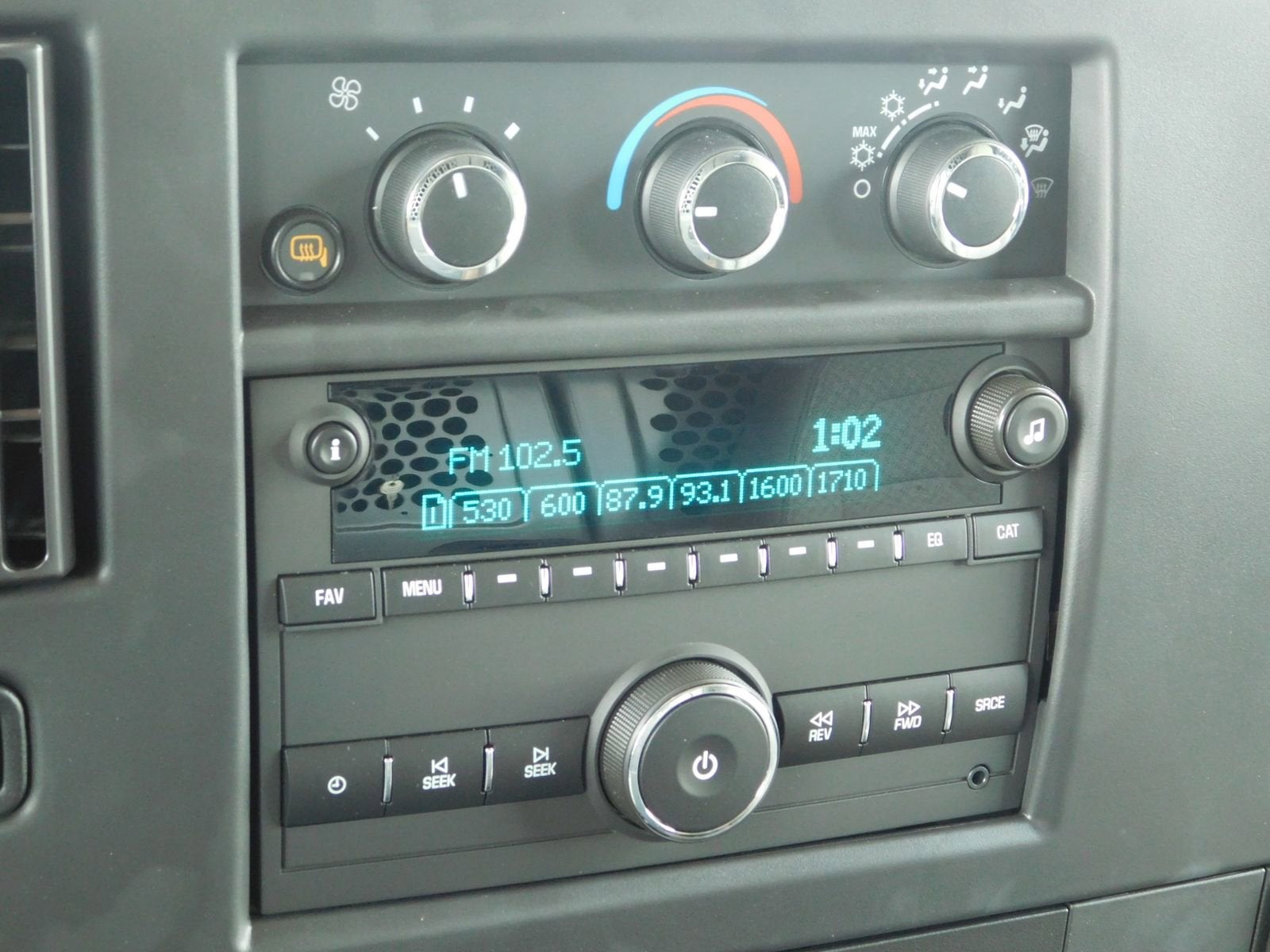 2024 Chevrolet Express Cargo 2500 WT