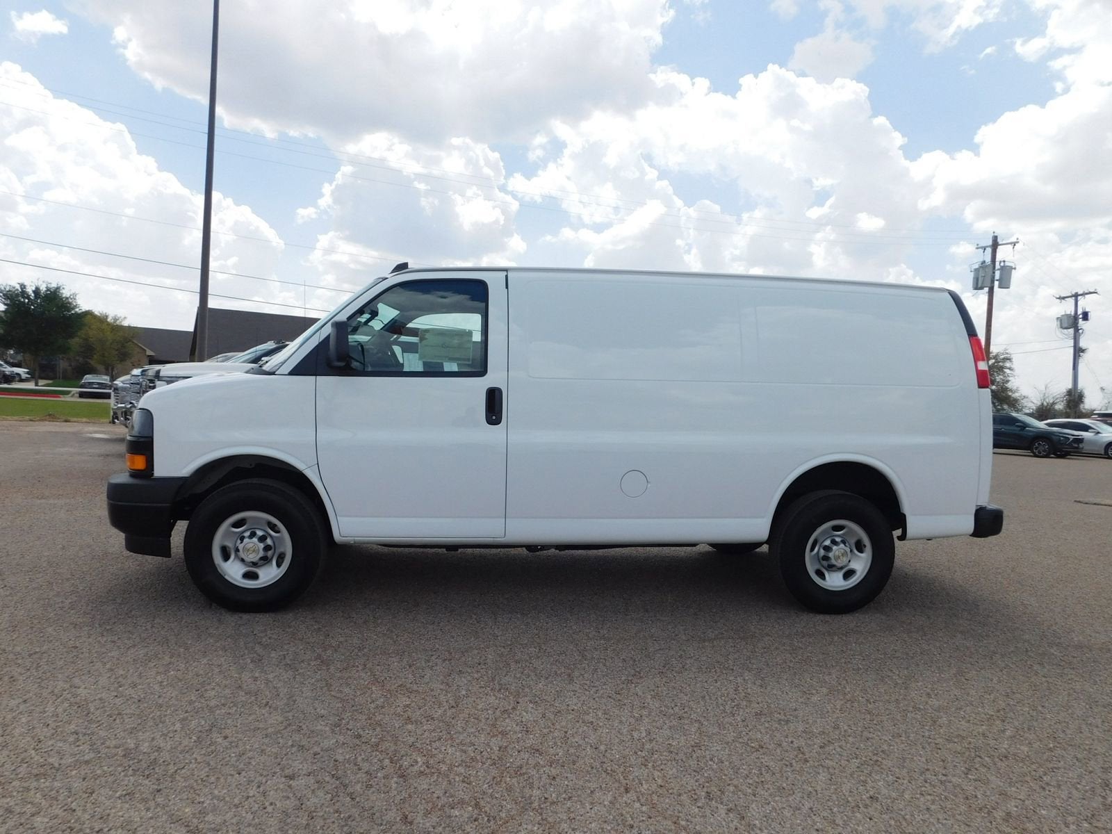 2024 Chevrolet Express Cargo 2500 WT