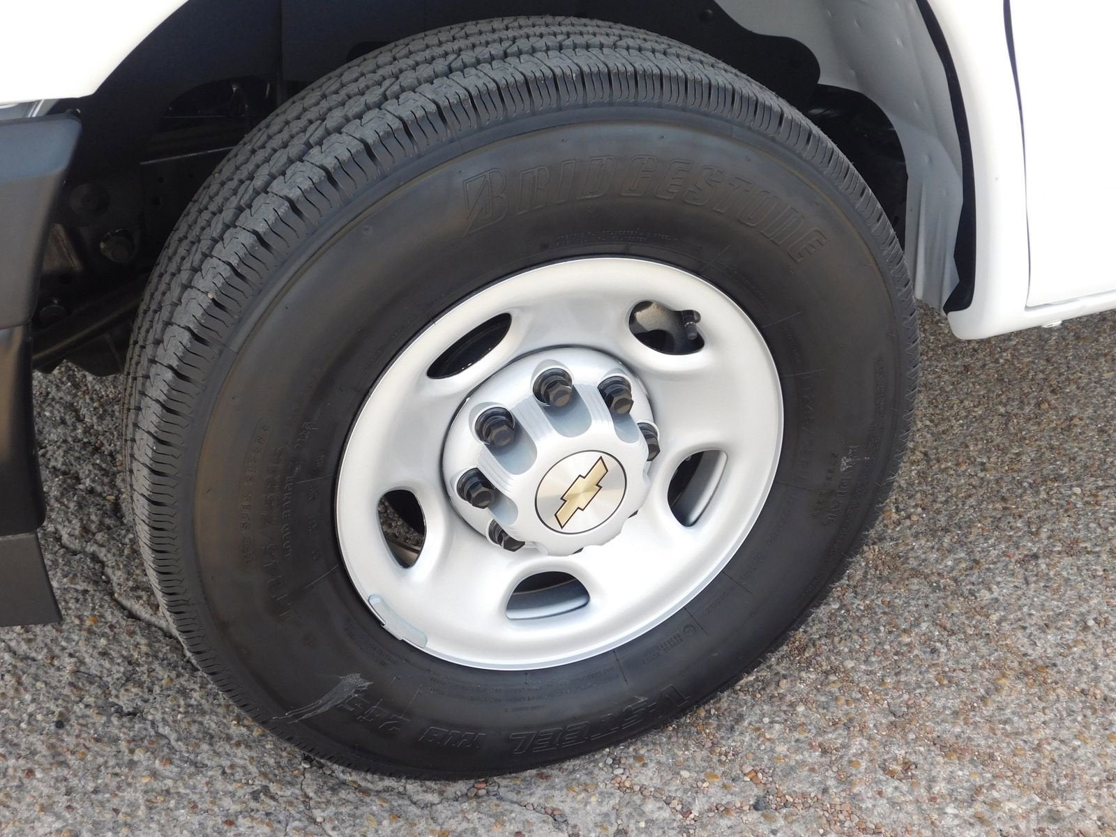 2024 Chevrolet Express Cargo 2500 WT