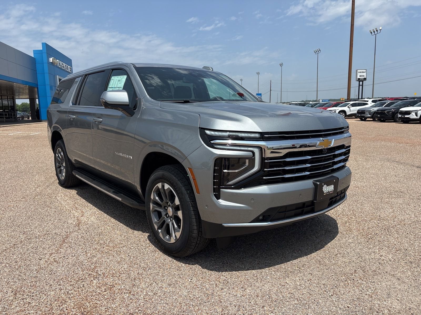 2026 Chevrolet Suburban LT