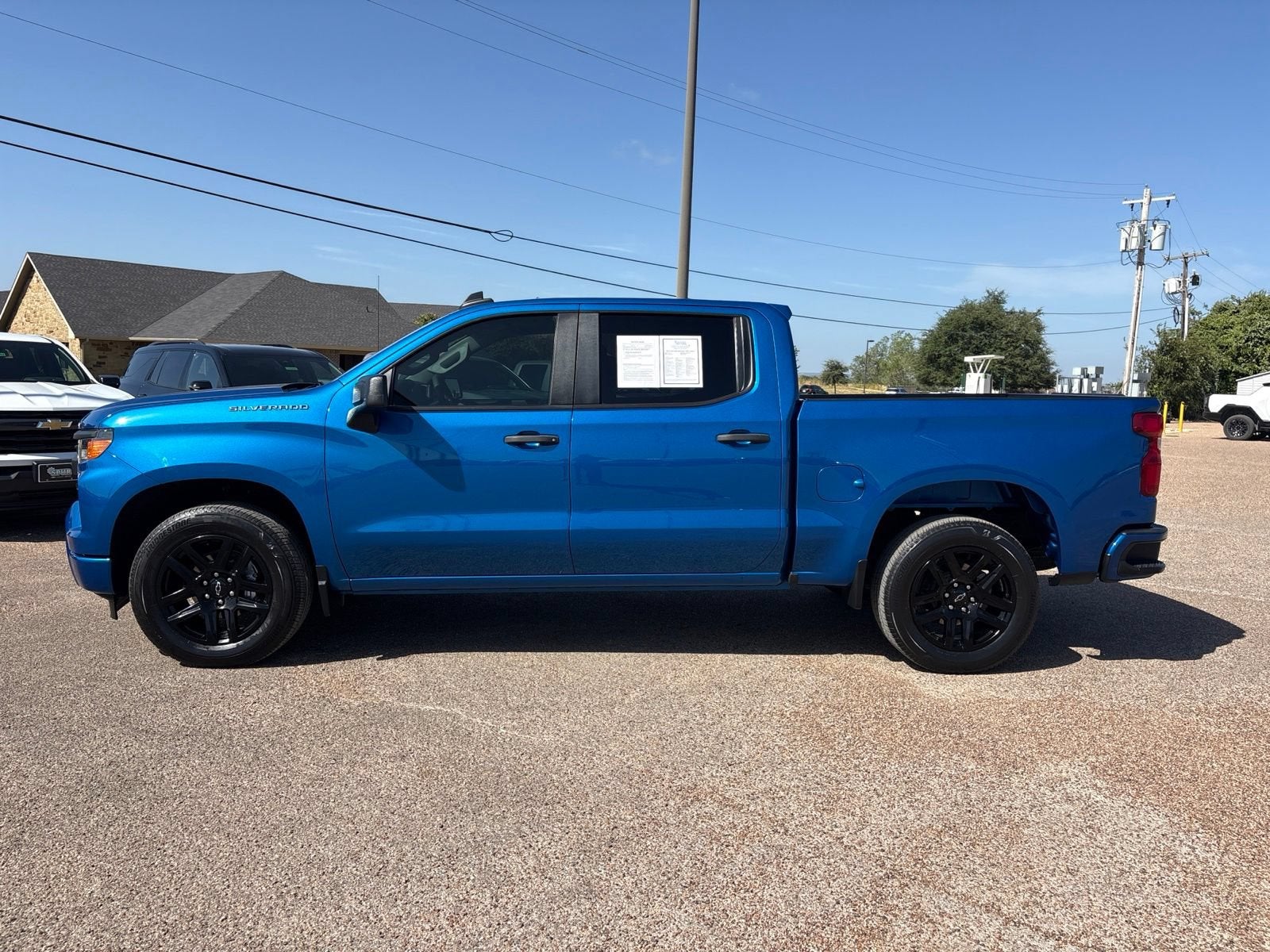 2023 Chevrolet Silverado 1500 Custom