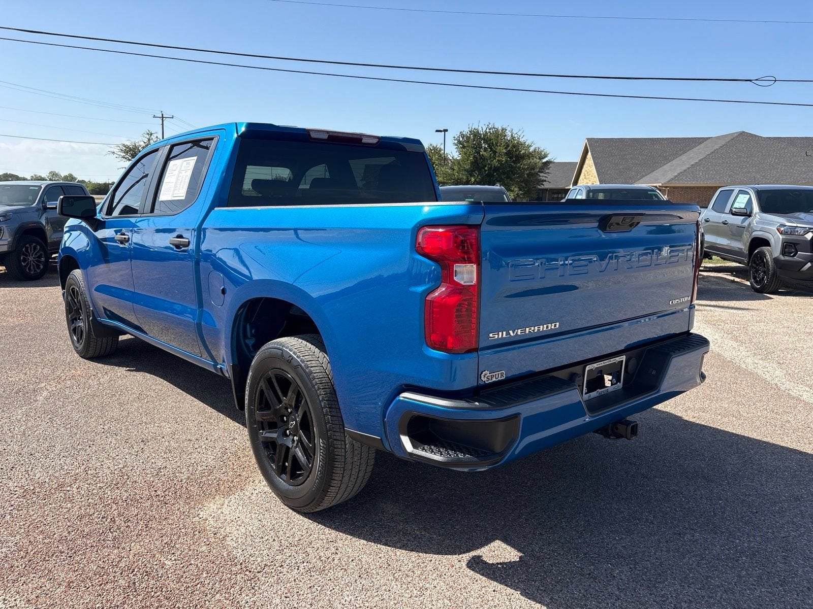 2023 Chevrolet Silverado 1500 Custom