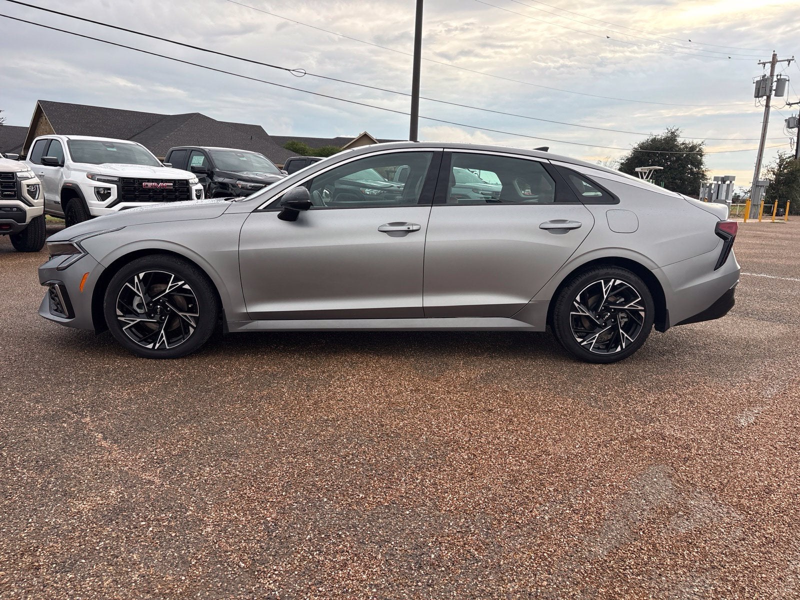 2025 Kia K5 GT-Line