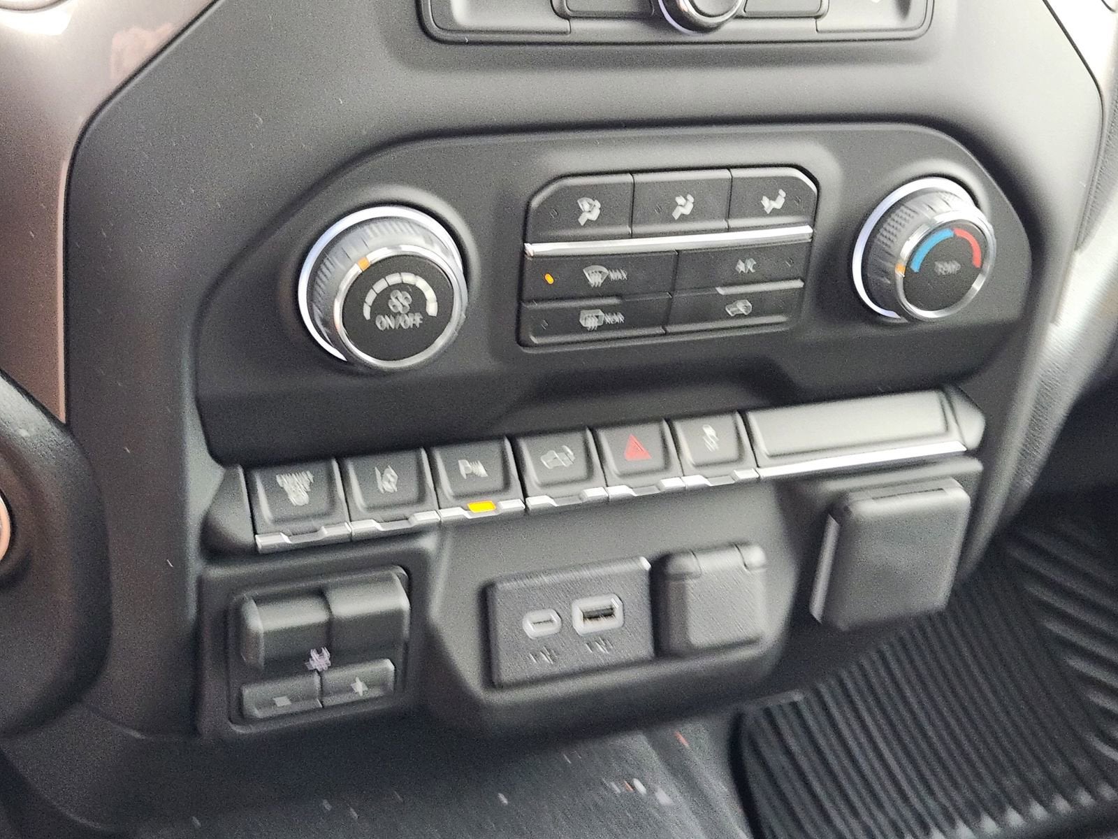 2026 Chevrolet Silverado 3500 HD WT DRW