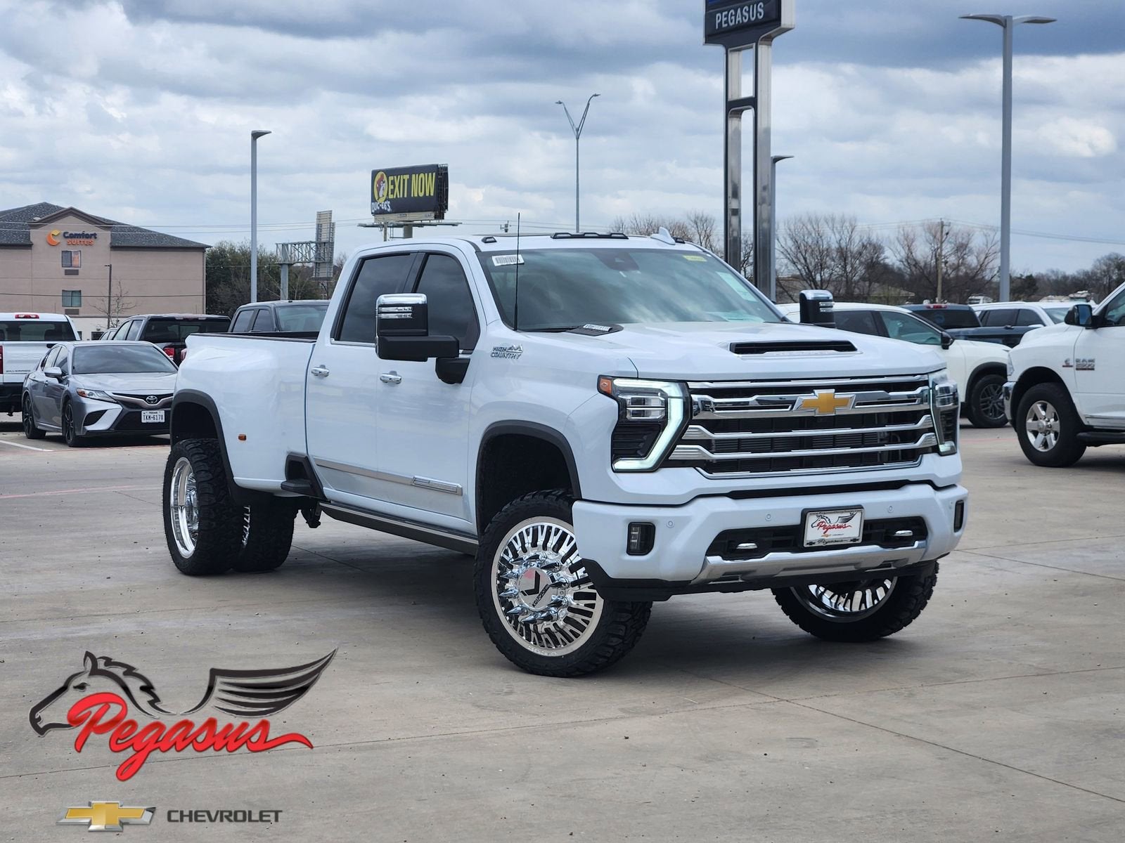 2026 Chevrolet Silverado 3500 HD High Country DRW