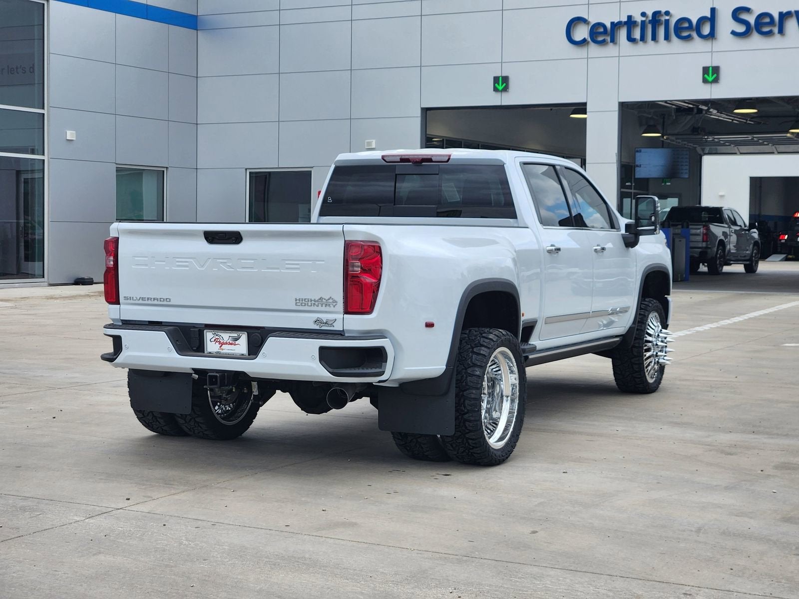 2026 Chevrolet Silverado 3500 HD High Country DRW