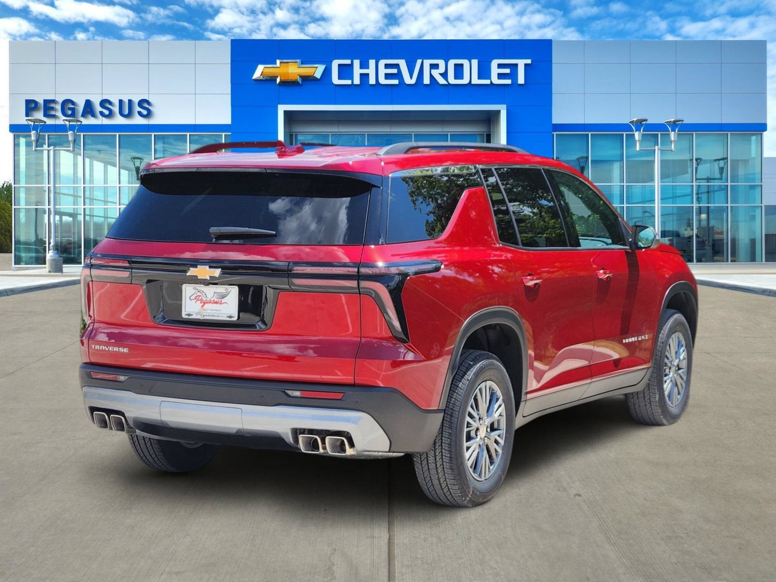 2026 Chevrolet Traverse LT