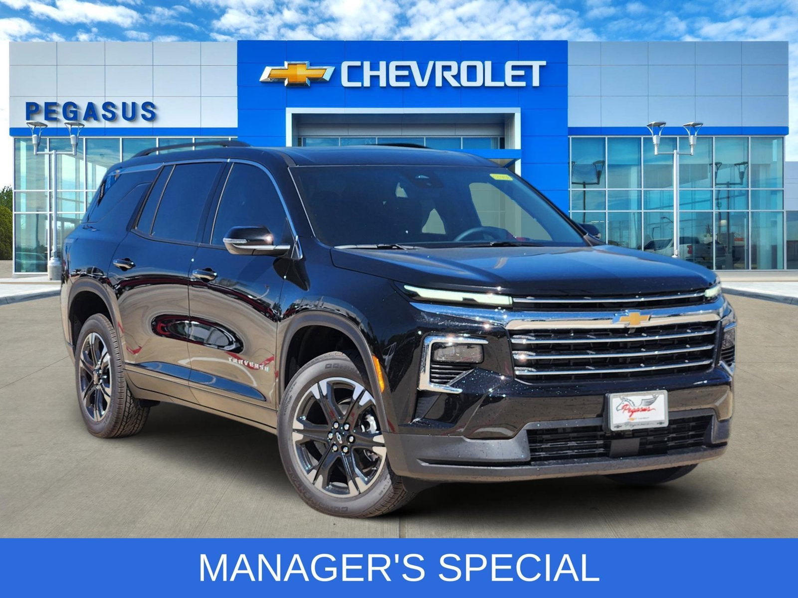 2027 Chevrolet Traverse LT