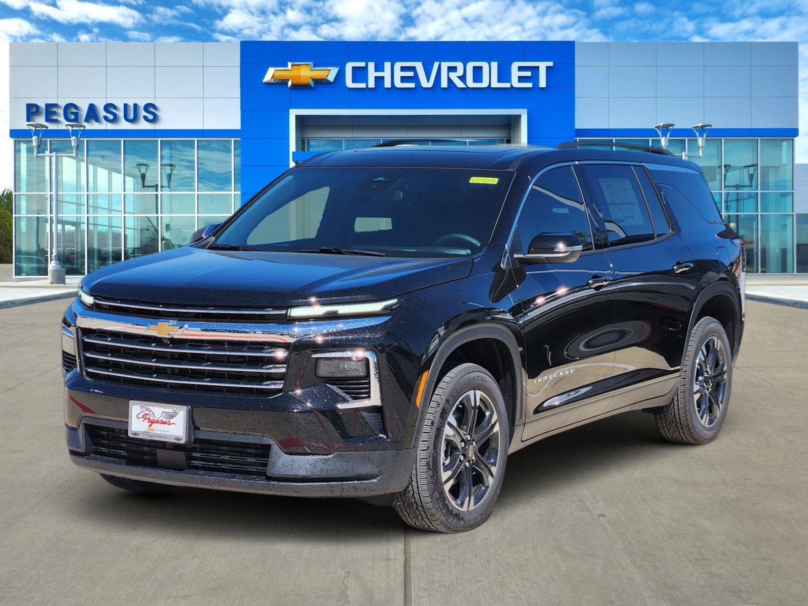 2027 Chevrolet Traverse LT