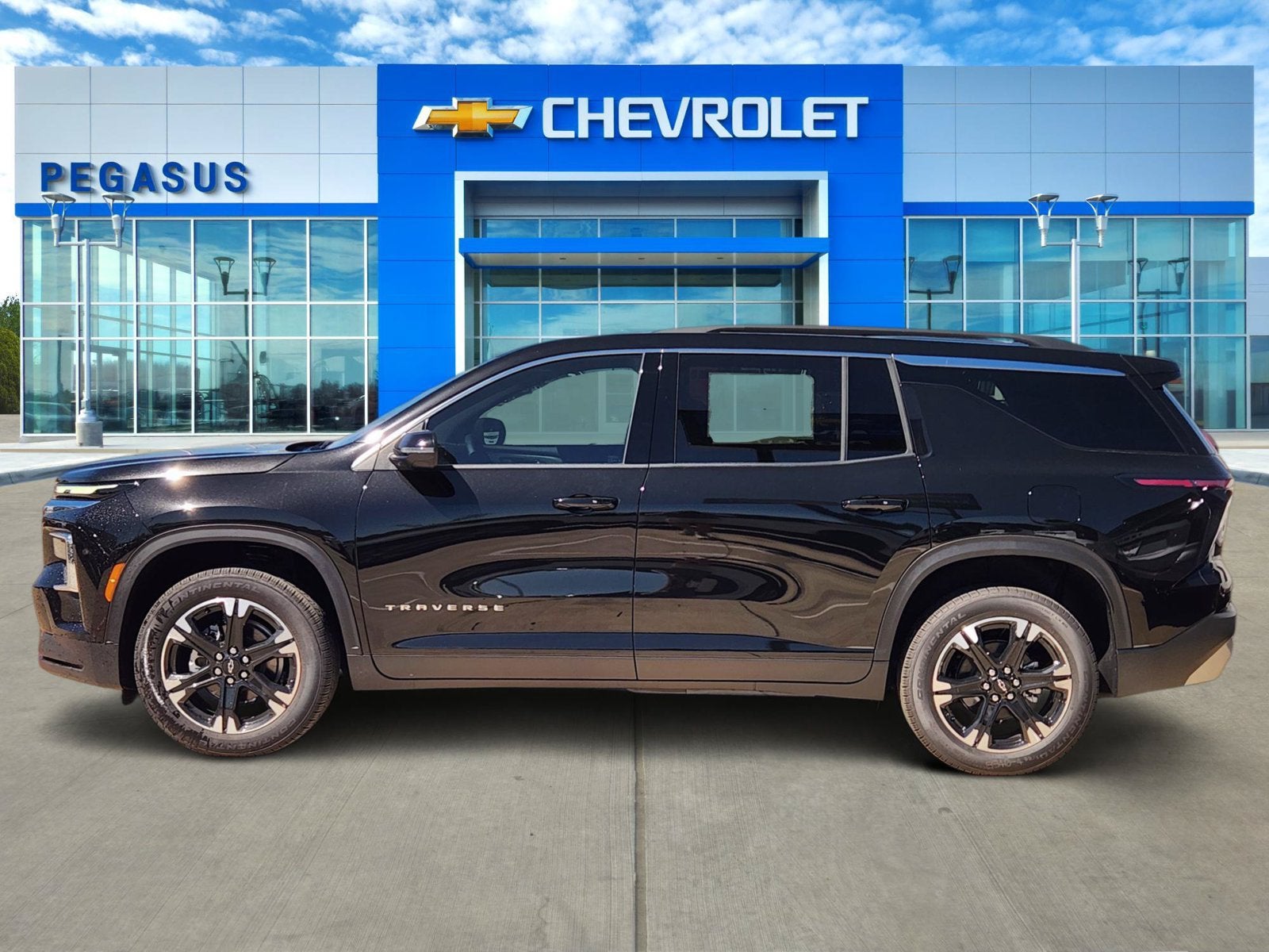 2027 Chevrolet Traverse LT