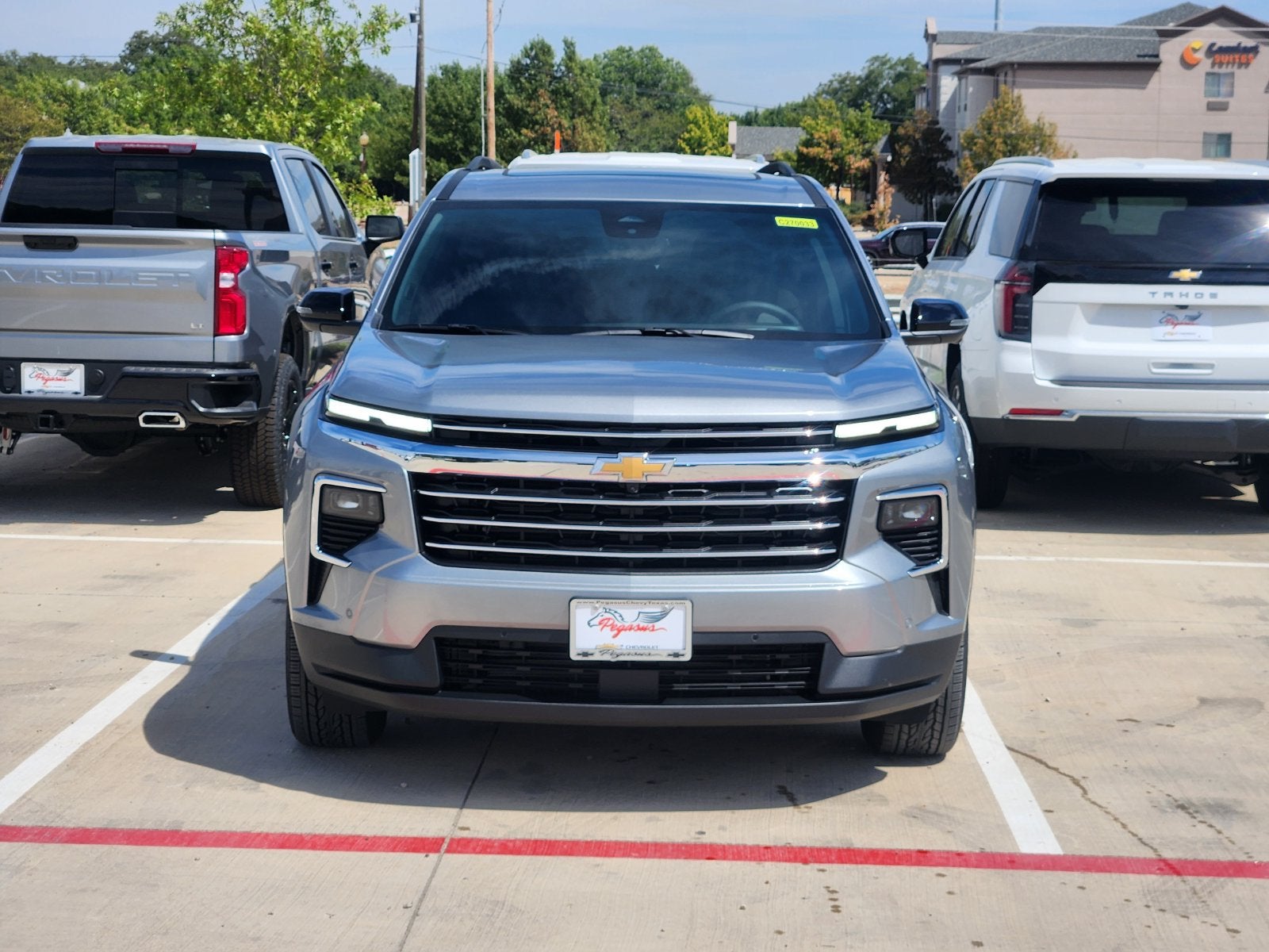 2027 Chevrolet Traverse LT